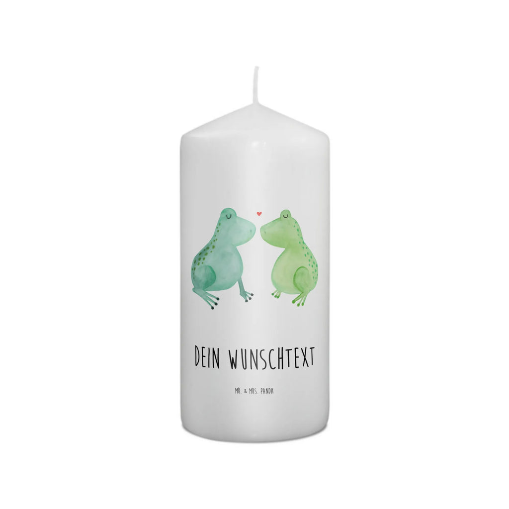 Personalizowana świeca Żabia miłość Bio-Kerze Mit Wunschname, Stearinkerze Mit Gravur, Streukerze Mit Namensdruck, Schwimmkerze Mit Namen, LED-Kerze Mit Wunschname, Handgemachte Kerze Mit Wunschname, Tafelkerze Mit Wunschname, Kerze Mit Namen, Kerze Mit Prägung Und Wunschname, Kerze Für Hochzeit Mit Namensgravur, Gastgeschenk Kerze Mit Namen, Blockkerze Mit Namensdruck, Kerzen-Set Mit Namensgravur, Stabkerze Mit Gravur, Kerze Mit Spruch Und Namen, Kommunionkerze Mit Namen, Adventskerze Mit Wunschname, Fair-Trade-Kerze Mit Namensgravur, Teelicht Mit Namensdruck, Laternenkerze Mit Namensdruck, Bienenwachskerze Mit Wunschname, Metall-Kerze Mit Namensgravur, Tischkerze Mit Namensdruck, Sojawachskerze Mit Namensdruck, Trauerkerze Mit Namen, Weihnachtskerze Mit Namensgravur, Personalisierte Kerze, Osterkerze Mit Namen, Firmungskerze Mit Wunschname, Andachtskerze Mit Namensgravur, Glas-Kerze Mit Wunschname, Taufekerze Mit Namensgravur, Gedenkkerze Mit Namen, Kerze Für Geburtstag Mit Wunschname, Grabkerze Mit Namensgravur, Gartenkerze Mit Namen, Stumpenkerze Mit Namensgravur, Holz-Kerze Mit Namen, Duftkerze Mit Namen, Votivkerze Mit Wunschname, Outdoor-Kerze Mit Namensgravur, Handgegossene Kerze Mit Namen, Liebe, Partner, Freund, Freundin, Ehemann, Ehefrau, Heiraten, Verlobung, Heiratsantrag, Liebesgeschenk, Jahrestag, Hocheitstag, Fröschchen, Froschkönig, Geschenk Freund, Geschenk Hochzeit, Verheiratet, Frosch, Liebesbeweis, Frösche, Geschenk Freundin, Verliebt, Verlobt, Hochzeitstag