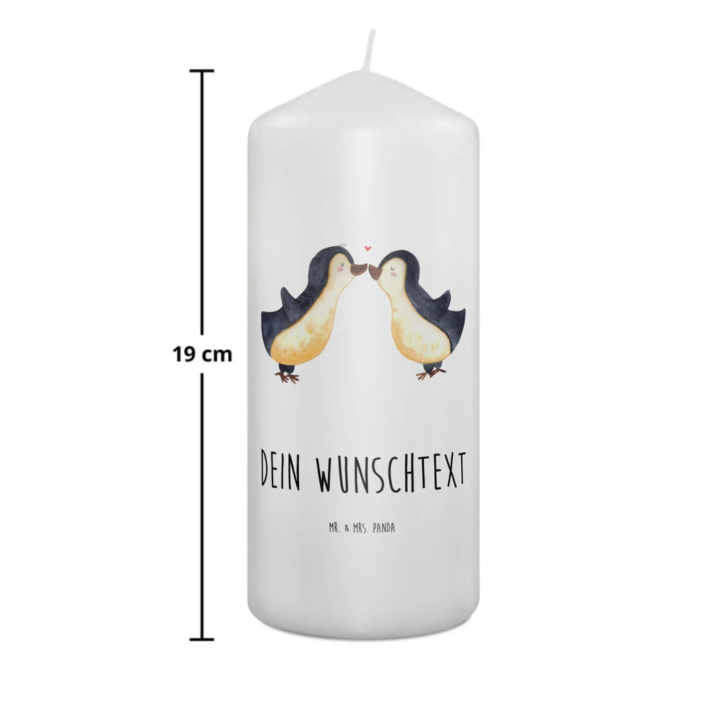 Personalisierte Kerze Pinguin Liebe Gartenkerze Mit Namen, Kerze Mit Spruch Und Namen, Kommunionkerze Mit Namen, Blockkerze Mit Namensdruck, Weihnachtskerze Mit Namensgravur, Kerze Für Hochzeit Mit Namensgravur, Bio-Kerze Mit Wunschname, Metall-Kerze Mit Namensgravur, Holz-Kerze Mit Namen, Gastgeschenk Kerze Mit Namen, Teelicht Mit Namensdruck, Taufekerze Mit Namensgravur, Tischkerze Mit Namensdruck, Glas-Kerze Mit Wunschname, Grabkerze Mit Namensgravur, Andachtskerze Mit Namensgravur, Kerze Mit Prägung Und Wunschname, Adventskerze Mit Wunschname, Tafelkerze Mit Wunschname, Kerze Für Geburtstag Mit Wunschname, Stearinkerze Mit Gravur, Personalisierte Kerze, Schwimmkerze Mit Namen, Laternenkerze Mit Namensdruck, LED-Kerze Mit Wunschname, Gedenkkerze Mit Namen, Firmungskerze Mit Wunschname, Fair-Trade-Kerze Mit Namensgravur, Trauerkerze Mit Namen, Kerze Mit Namen, Kerzen-Set Mit Namensgravur, Streukerze Mit Namensdruck, Handgegossene Kerze Mit Namen, Handgemachte Kerze Mit Wunschname, Osterkerze Mit Namen, Stabkerze Mit Gravur, Sojawachskerze Mit Namensdruck, Stumpenkerze Mit Namensgravur, Outdoor-Kerze Mit Namensgravur, Bienenwachskerze Mit Wunschname, Votivkerze Mit Wunschname, Duftkerze Mit Namen, Freundin, Freund, Liebe, Liebesgeschenk, Jahrestag, Verlobung, Partner, Ehemann, Ehefrau, Heiraten, Heiratsantrag, Hocheitstag, Geschenkidee, Geschenk Freund, Hochzeitstag, Pinguin Paar, Geschenk Hochzeitstag, Gastgeschenk, Paar, Love, Geschenk Freundin, Verlobter, Pärchen. Liebespaar, Hochzeit, Liebesspruch, Pinguin Liebe, Pinguine, Liebesbeweis, Verlobte, Pinguinpaar, Pinguin