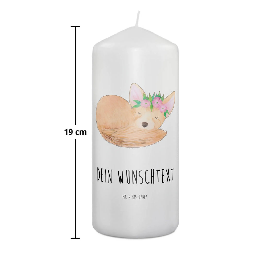 Personalisierte Kerze Wüstenfuchs Blumenkranz Duftkerze Mit Namen, Grabkerze Mit Namensgravur, Stearinkerze Mit Gravur, Kerze Für Geburtstag Mit Wunschname, Teelicht Mit Namensdruck, Gastgeschenk Kerze Mit Namen, Andachtskerze Mit Namensgravur, Kommunionkerze Mit Namen, Handgemachte Kerze Mit Wunschname, Firmungskerze Mit Wunschname, Fair-Trade-Kerze Mit Namensgravur, Gedenkkerze Mit Namen, Kerze Mit Namen, Adventskerze Mit Wunschname, Bienenwachskerze Mit Wunschname, Gartenkerze Mit Namen, Stabkerze Mit Gravur, Tafelkerze Mit Wunschname, Stumpenkerze Mit Namensgravur, Kerze Mit Spruch Und Namen, Laternenkerze Mit Namensdruck, Weihnachtskerze Mit Namensgravur, Glas-Kerze Mit Wunschname, Sojawachskerze Mit Namensdruck, Personalisierte Kerze, Holz-Kerze Mit Namen, Metall-Kerze Mit Namensgravur, Taufekerze Mit Namensgravur, Trauerkerze Mit Namen, Handgegossene Kerze Mit Namen, Blockkerze Mit Namensdruck, Bio-Kerze Mit Wunschname, Votivkerze Mit Wunschname, Streukerze Mit Namensdruck, Kerze Für Hochzeit Mit Namensgravur, Schwimmkerze Mit Namen, Outdoor-Kerze Mit Namensgravur, Osterkerze Mit Namen, Kerze Mit Prägung Und Wunschname, Kerzen-Set Mit Namensgravur, Tischkerze Mit Namensdruck, LED-Kerze Mit Wunschname, Afrika, Wildtiere, Wüstenfuchs, Wüste, Blumen, Blumenkranz, Glücklich