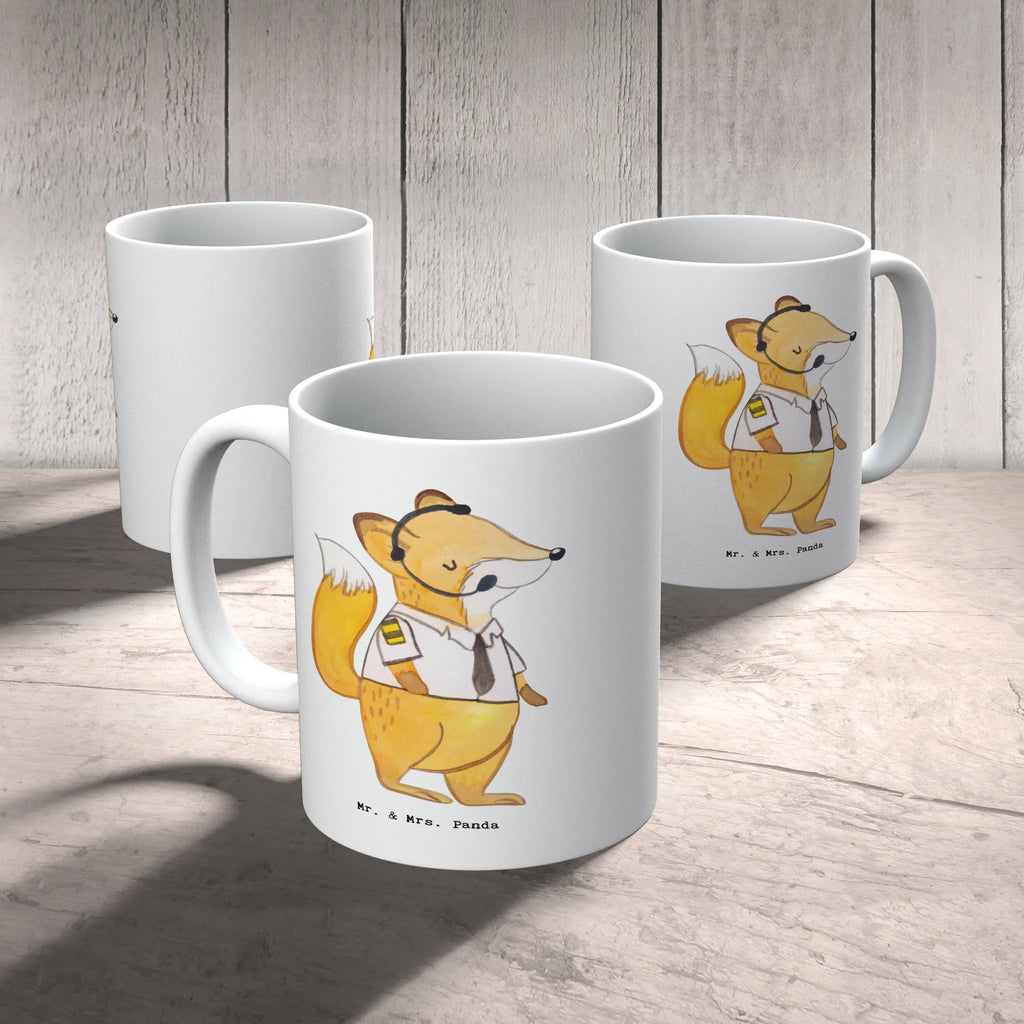 Tasse Pilot mit Herz Teepott, Pott, Becher, milchkaffeetasse, Motivtasse, Keramiktasse, tasse für kaffee, kaffeebecher keramik, Mug, Tasse mit Spruch, heißgetränkebecher, Henkelbecher, Kaffeetasse, haferl, Dekotasse, Coffee Mug, Designtasse, Keramikbecher, Kaffeepott, Henkeltasse, Trinktasse, Geschenktasse, Frühstückstasse, Trinkbecher, Tasse mit Motiv, Bürotasse, Teebecher, Frühstücksbecher, statement tasse, tasse für büro, Bedruckte Tasse, kaffeetasse bedruckt, Kaffeebecher, kaffeebecher bedruckt, schöne tasse, Tasse, hochwertige tasse, Kakaotasse, design tasse, kaffeetasse keramik, Bürobecher, Teetasse, Sprüchetasse, Abschied, Jubiläum, Rente, Kollege, Geschenk, Kollegin, Arbeitskollege, Mitarbeiter, Firma, Danke, Dankeschön, Schenken, Beruf, Ausbildung, Flugkapitän, Cockpit, Pilot, Flugzeug