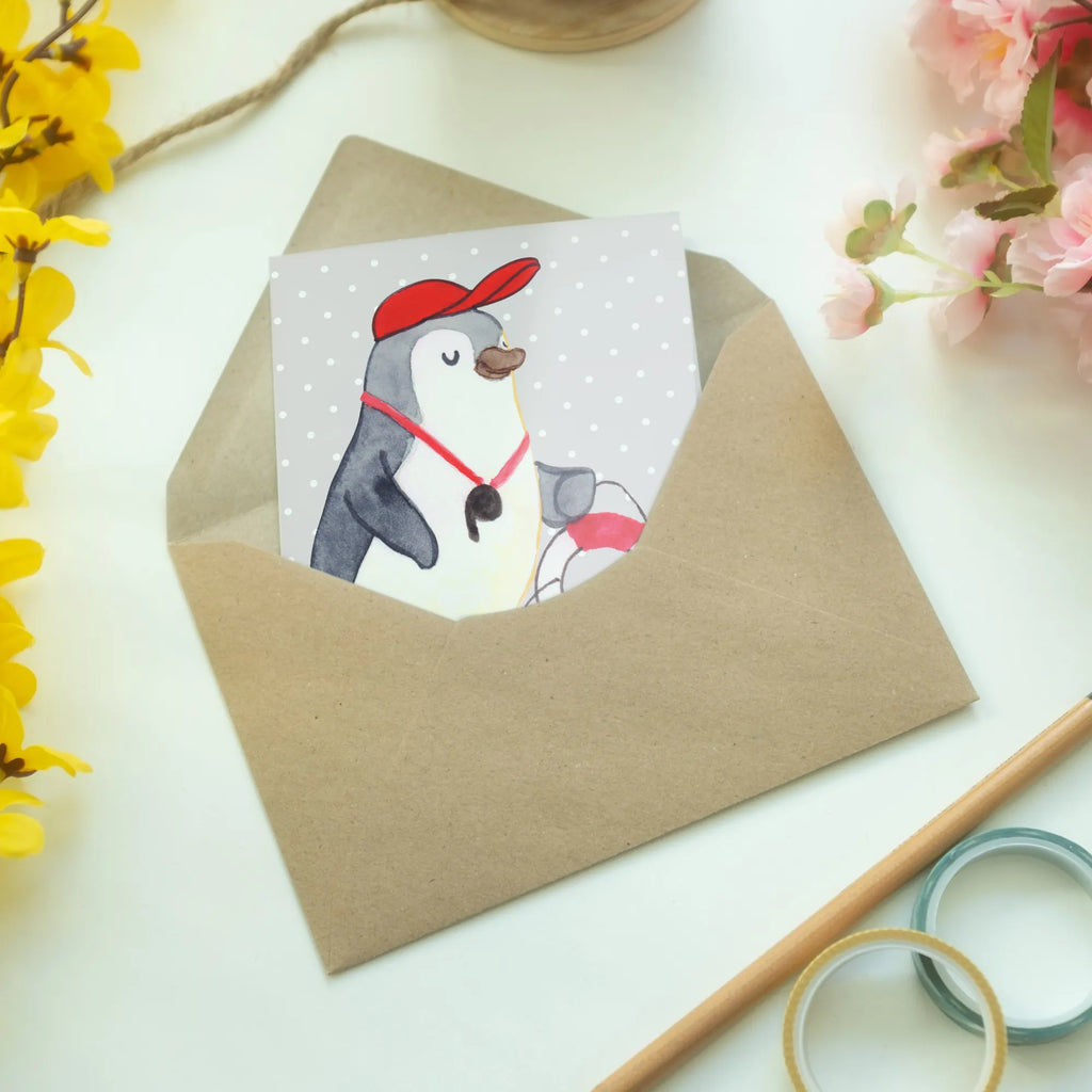 Grußkarte Bademeister mit Herz Grußkarte, Geburtstagskarte, Einladungskarte, Glückwunschkarte, Klappkarte, Ansichtskarten, Hochzeitskarte, Karte, Beruf, Ausbildung, Jubiläum, Abschied, Rente, Kollege, Kollegin, Geschenk, Schenken, Arbeitskollege, Mitarbeiter, Firma, Danke, Dankeschön, Bademeister, Schwimmmeister, Schwimmbad, Schwimmverein, Rettungsschwimmer, Freibad, Badeanstalt, Schwimmschule