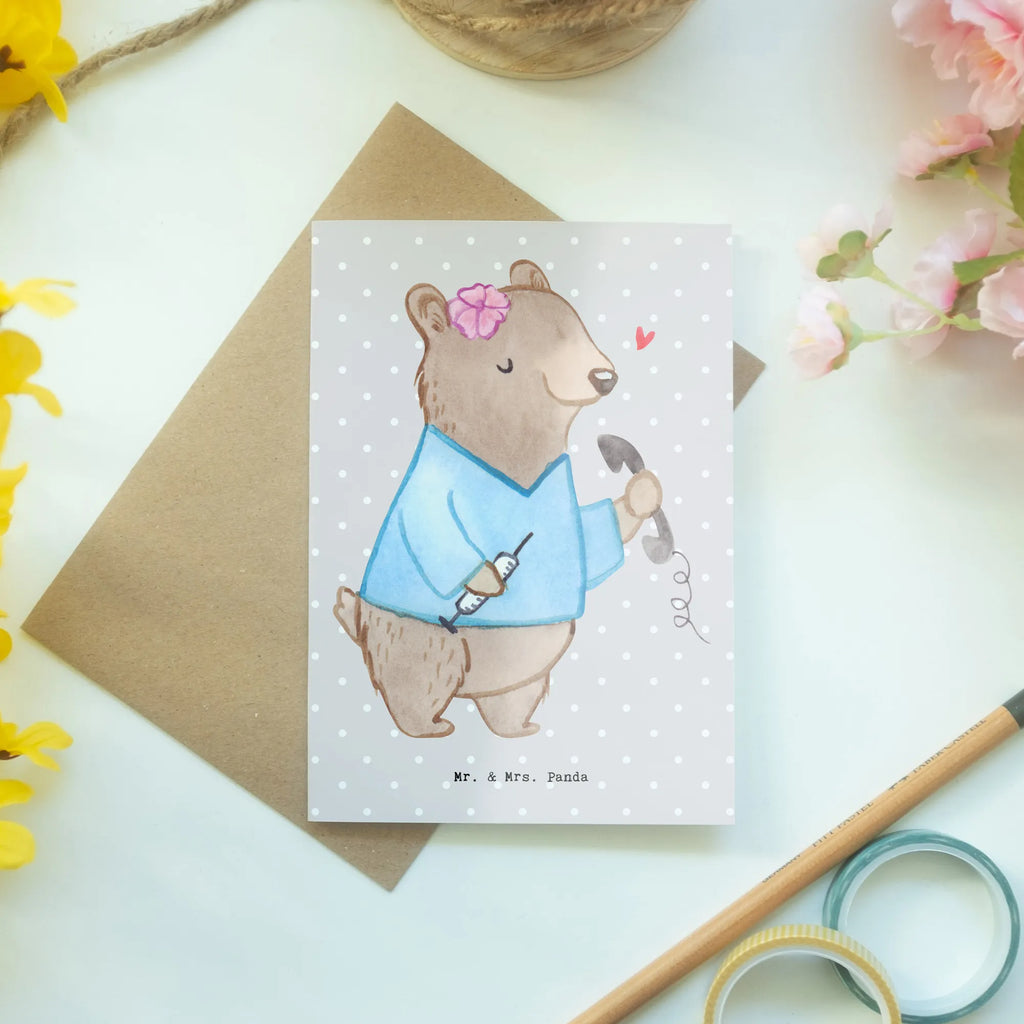 Greetings card medical assistant Heart spruchkarte, dankeskarten, hochzeitskarten, osterkarten, glückwunschkarten, valentinstagskarte, Beileidskarte, Grußkarte, kommunionskarte, Motivkarte, Glückwunschkarte, weihnachtskarten, firmungskarte, Grußkarten, jubiläumskarte, Klappkarte, neujahrskarte, osterkarte, babykarte, einladungskarten, genesungskarte, vatertagskarte, abiturkarte, Geschenk, Schenken, Jubiläum, Danke, Dankeschön, Beruf, Ausbildung, Abschied, Rente, Kollege, Kollegin, Arbeitskollege, Mitarbeiter, Firma, Arzthelferin, Medizinische Fachangestellte