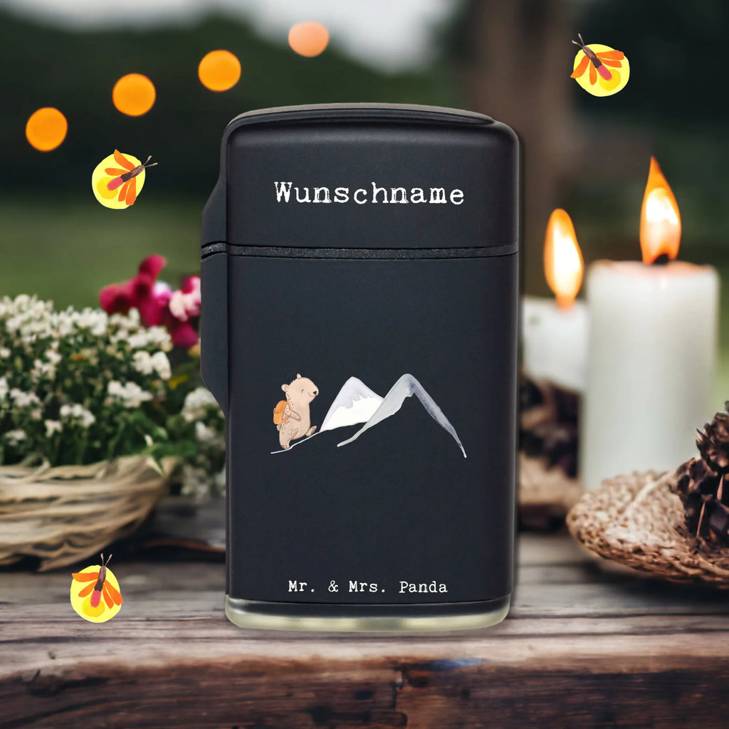 Personalisiertes Feuerzeug Bär Bergsteigen Feuerzeug Mit Text, Feuerzeug Mit Initialen, Feuerzeug Mit Datum, Feuerzeug Mit Namen, Individuelles Feuerzeug, Feuerzeug Bedrucken Lassen, Feuerzeug Mit Gas nachfüllbar, Feuerzeug Für Männer Mit Namen, Feuerzeug Mit Wunschname, Feuerzeug Mit Spruch, Feuerzeug Mit Namen Und Symbol, Feuerzeug Mit Persönlicher Gravur, Feuerzeug Personalisiert, Hochwertiges Feuerzeug Mit Namen, Feuerzeug Als Geschenk Personalisiert, Feuerzeug Mit Widmung, Feuerzeug Mit Gravur, Graviertes Feuerzeug, Feuerzeug mit Widmung, Feuerzeug Geschenk Mit Namen, Feuerzeug Für Frauen Personalisiert, Feuerzeug Selbst Gestalten, Feuerzeug Mit Wunschtext, Personalisiertes Feuerzeug, Geschenk, Sport, Sportart, Hobby, Schenken, Danke, Dankeschön, Auszeichnung, Gewinn, Sportler, Alpinwandern, Bergsport, wandern, Alpinismus, Bergsteigen, Trekking