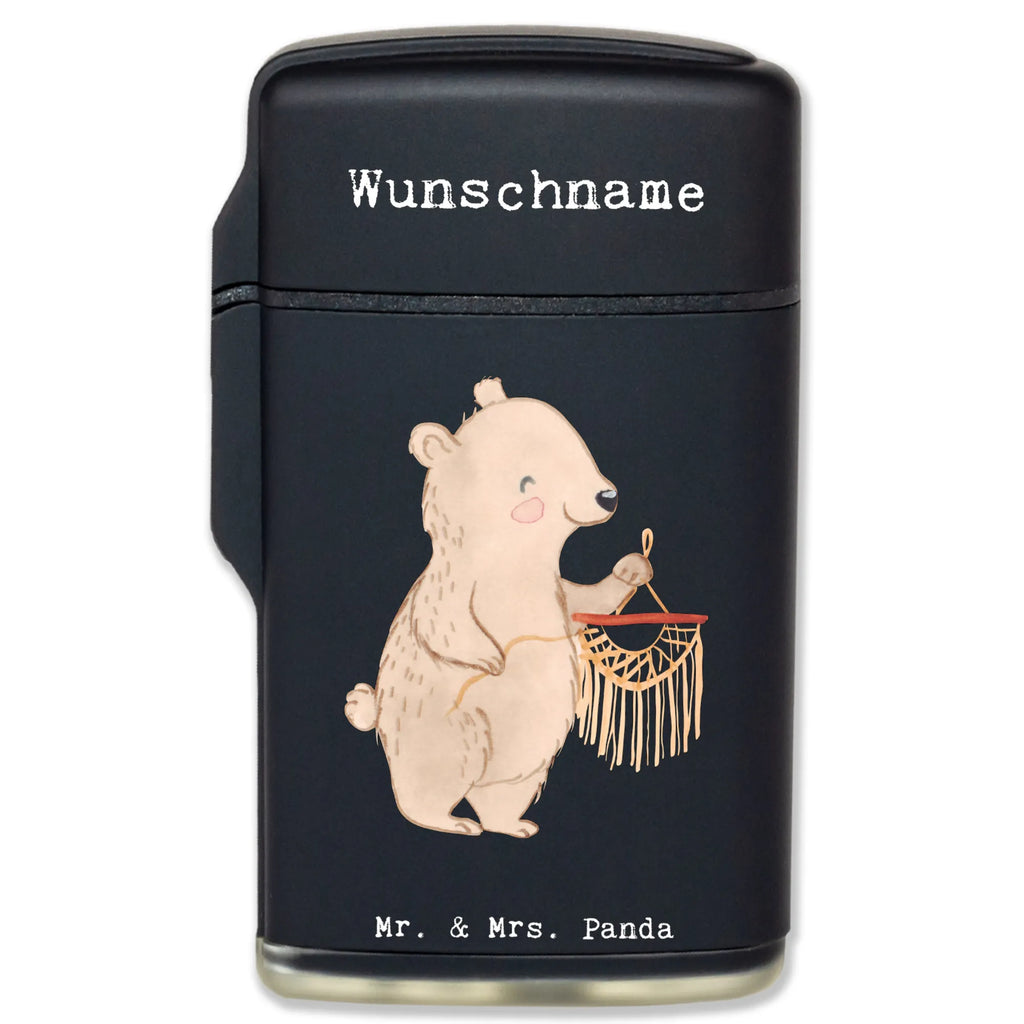 Personalisiertes Feuerzeug Bär Makramee Feuerzeug Mit Persönlicher Gravur, Feuerzeug Mit Namen, Hochwertiges Feuerzeug Mit Namen, Feuerzeug Mit Datum, Feuerzeug Bedrucken Lassen, Feuerzeug mit Widmung, Feuerzeug Mit Text, Feuerzeug Selbst Gestalten, Feuerzeug Mit Namen Und Symbol, Individuelles Feuerzeug, Feuerzeug Personalisiert, Feuerzeug Für Männer Mit Namen, Personalisiertes Feuerzeug, Feuerzeug Mit Gas nachfüllbar, Feuerzeug Als Geschenk Personalisiert, Feuerzeug Geschenk Mit Namen, Feuerzeug Mit Initialen, Graviertes Feuerzeug, Feuerzeug Für Frauen Personalisiert, Feuerzeug Mit Wunschname, Feuerzeug Mit Spruch, Feuerzeug Mit Widmung, Feuerzeug Mit Wunschtext, Feuerzeug Mit Gravur, Geschenk, Sport, Sportart, Hobby, Schenken, Danke, Dankeschön, Auszeichnung, Gewinn, Sportler, Basteln mit Makramee, Basteln, Makramee