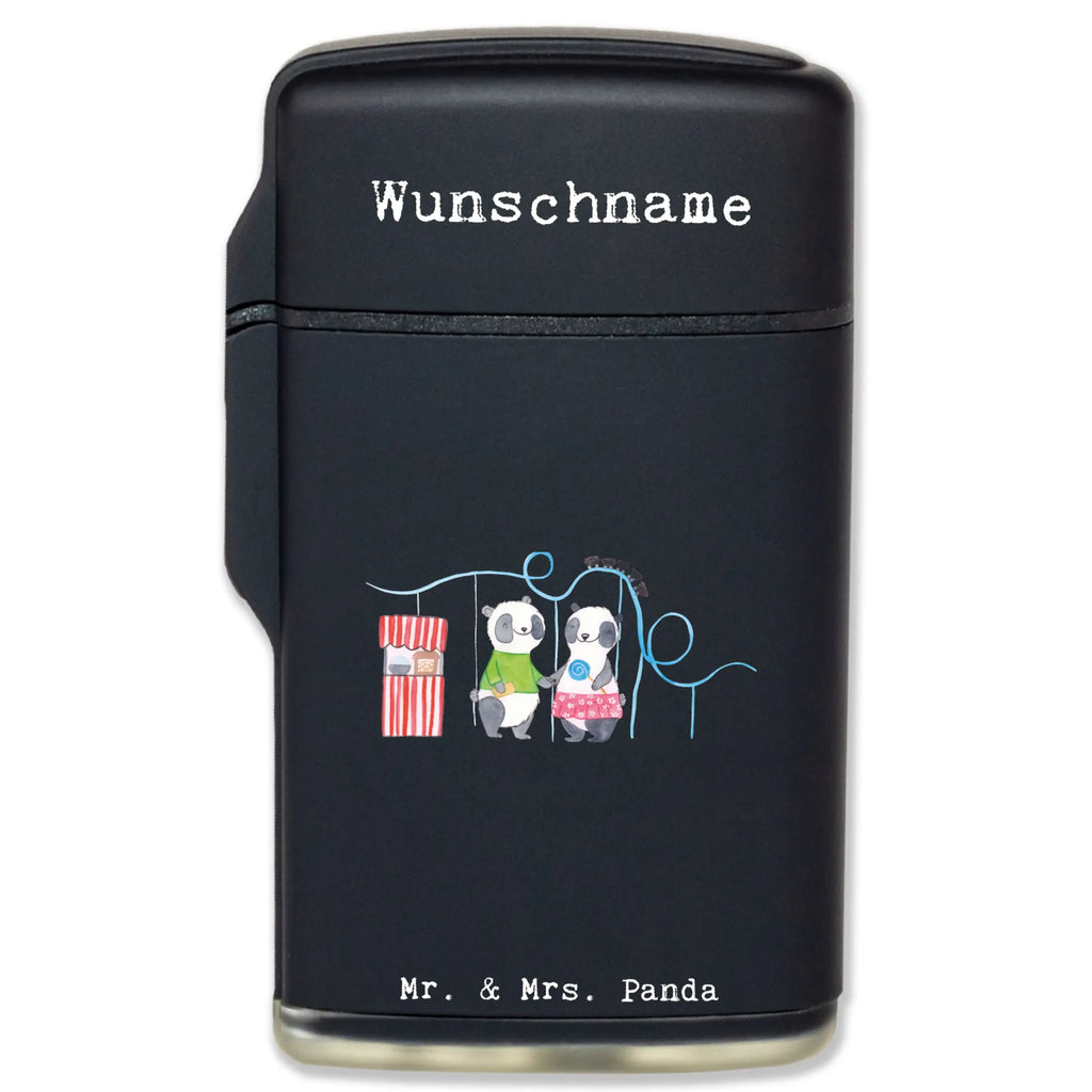 Personalisiertes Feuerzeug Pandas Freizeitpark besuchen Feuerzeug Mit Widmung, Feuerzeug Mit Gas Nachfüllbar, Feuerzeug Selbst Gestalten, Feuerzeug Mit Datum, Feuerzeug Mit Spruch, Individuelles Feuerzeug, Feuerzeug Mit Text, Feuerzeug Mit Initialen, Feuerzeug Mit Persönlicher Gravur, Feuerzeug Als Geschenk Personalisiert, Feuerzeug Mit Namen, Feuerzeug Mit Namen Und Symbol, Feuerzeug Personalisiert, Hochwertiges Feuerzeug Mit Namen, Feuerzeug Mit Gravur, Personalisiertes Feuerzeug, Feuerzeug Bedrucken Lassen, Graviertes Feuerzeug, Feuerzeug Für Männer Mit Namen, Feuerzeug Geschenk Mit Namen, Feuerzeug Mit Wunschname, Feuerzeug Mit Wunschtext, Feuerzeug Für Frauen Personalisiert, Geschenk, Schenken, Sport, Sportart, Hobby, Danke, Dankeschön, Auszeichnung, Gewinn, Sportler, Freizeitpark Besuchen, Achterbahn fahren