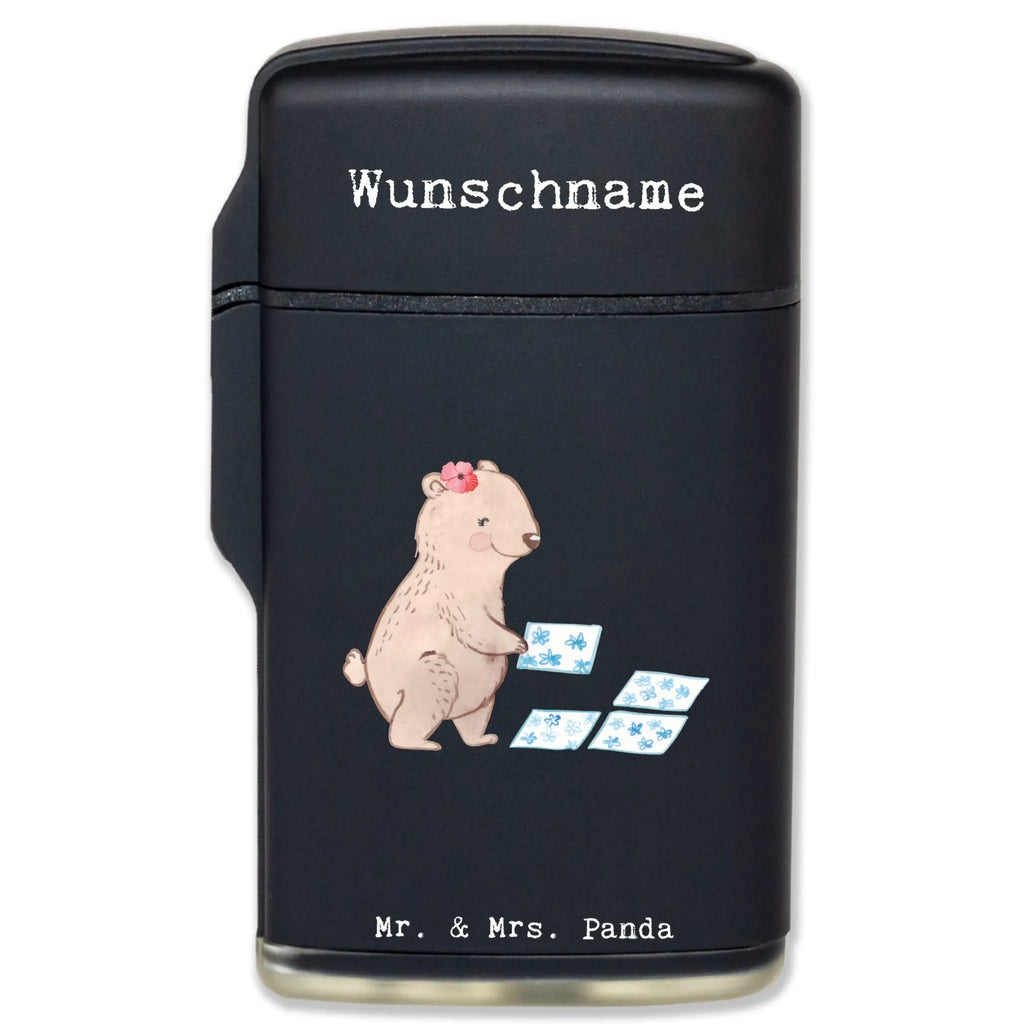 Personalisiertes Feuerzeug Fliesenlegerin mit Herz Feuerzeug Mit Spruch, Feuerzeug Mit Text, Feuerzeug Mit Gas nachfüllbar, Feuerzeug Für Frauen Personalisiert, Feuerzeug Mit Persönlicher Gravur, Individuelles Feuerzeug, Feuerzeug mit Widmung, Feuerzeug Mit Datum, Feuerzeug Geschenk Mit Namen, Feuerzeug Mit Wunschtext, Feuerzeug Selbst Gestalten, Feuerzeug Mit Namen, Hochwertiges Feuerzeug Mit Namen, Feuerzeug Mit Namen Und Symbol, Feuerzeug Mit Wunschname, Feuerzeug Personalisiert, Feuerzeug Mit Gravur, Personalisiertes Feuerzeug, Feuerzeug Für Männer Mit Namen, Feuerzeug Mit Initialen, Feuerzeug Als Geschenk Personalisiert, Feuerzeug Bedrucken Lassen, Graviertes Feuerzeug, Feuerzeug Mit Widmung, Beruf, Ausbildung, Jubiläum, Abschied, Rente, Kollege, Kollegin, Geschenk, Schenken, Arbeitskollege, Mitarbeiter, Firma, Danke, Dankeschön, Fliesenlegerbetrieb, Fliesenlegerin, Fliesenlegermeisterin, Handwerk, Gesellenprüfung, Fliesenfachhandel