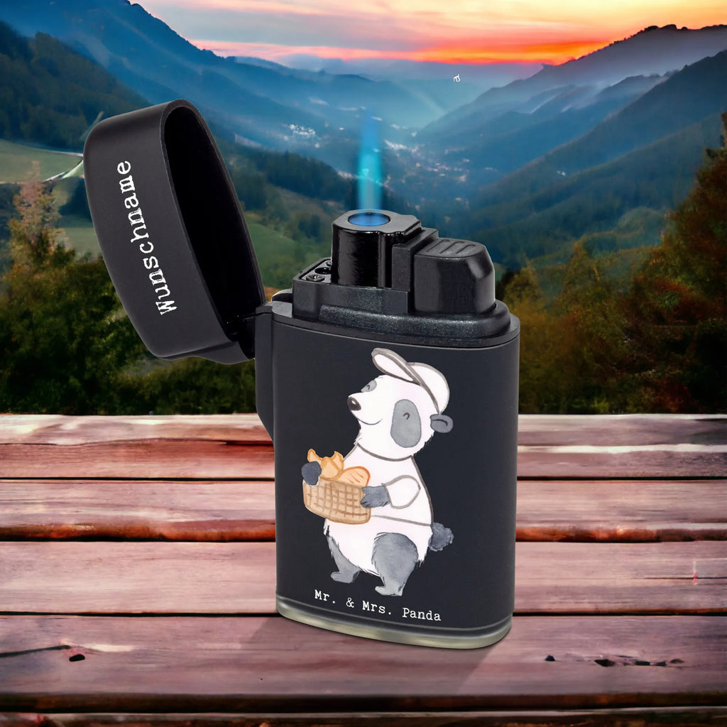 Personalisiertes Feuerzeug Bäckereifachverkäufer mit Herz Feuerzeug Mit Text, Graviertes Feuerzeug, Feuerzeug Geschenk Mit Namen, Feuerzeug Mit Persönlicher Gravur, Feuerzeug Mit Wunschtext, Hochwertiges Feuerzeug Mit Namen, Feuerzeug Als Geschenk Personalisiert, Feuerzeug Mit Initialen, Feuerzeug Mit Namen Und Symbol, Feuerzeug Mit Wunschname, Feuerzeug Für Frauen Personalisiert, Feuerzeug Mit Gravur, Feuerzeug Mit Datum, Feuerzeug Mit Widmung, Feuerzeug Für Männer Mit Namen, Feuerzeug Personalisiert, Personalisiertes Feuerzeug, Feuerzeug Bedrucken Lassen, Individuelles Feuerzeug, Feuerzeug Mit Spruch, Feuerzeug Selbst Gestalten, Feuerzeug Mit Gas nachfüllbar, Feuerzeug mit Widmung, Feuerzeug Mit Namen, Beruf, Ausbildung, Jubiläum, Abschied, Rente, Kollege, Kollegin, Geschenk, Schenken, Arbeitskollege, Mitarbeiter, Firma, Danke, Dankeschön, Brotmanufaktur, Bäckerei, Backwarenverkäufer, Backstube, Bäckerladen, Bäckereifachverkäufer