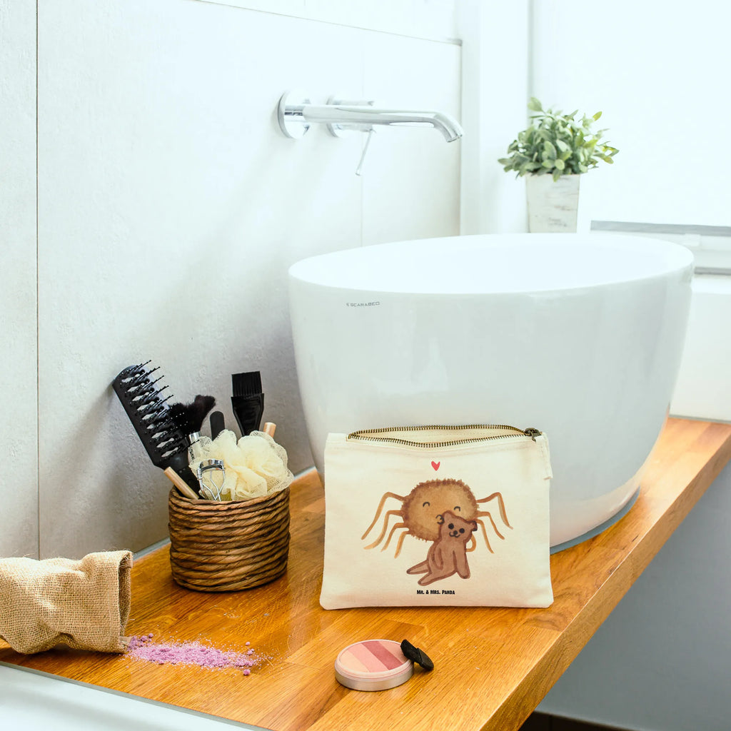 Schminktasche Spinne Agathe Teddy beauty tasche, beauty case, Etui, Federmappe, pinsel tasche, Schlampermäppchen, Kosmetikbeutel, toiletry bag, Stiftemäppchen, Waschtasche, pencil case, Mäppchen, Schminkbeutel, Kosmetiktasche, Kulturtasche, utensilientasche, Kulturbeutel, kosmetiktäschchen, Waschbeutel, aufbewahrungstasche, Schminktäschchen, aufbewahrungsbeutel, Schminktasche, Videos, Agathe, Spinne Agathe, Merchandise, Spinne, Dankeschön, Miteinander, Treue, Liebesbeweis, Teddy, Liebesgeschenk, Verliebt, Freundschaft