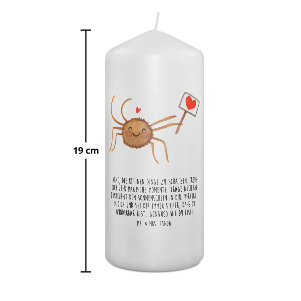 Candle Spider Agatha Motivation schmuckkerze, wunschkerze, Laternenkerze, bedruckte kerze, Blockkerze, hochzeitskerze, adventskerze, geburtskerze, dekorative kerze, Handgemachte Kerze, Gartenkerze, Stumpenkerze, wachskerze, Geburtstagskerze, Kerze Mit Motiv, Kerze Mit Spruch, Kommunionskerze, Kerze, erinnerungslicht, zylinderkerze, Tafelkerze, osterkerze, Erinnerungskerze, grosse kerze, Dinnerkerze, dekokerze, Tischkerze, Weihnachtskerze, Spinne Agathe, Merchandise, Spinne, Agathe, Videos, Dankeschön, Liebe, Motivation, Vertrauen, Glück