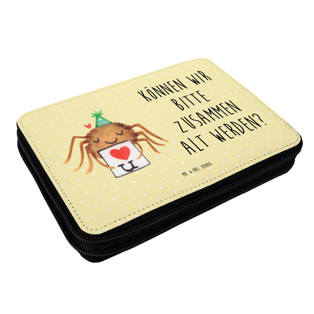 Leather folder Spider Agathe Letter Schülerin, Stifte Etui, Schüler, Schule, Grundschule, Federmappe, Kinder Federmappe, Kind, Federmäppchen, Geschenk, Büro Stifte Etui, Motiv, Federmäppchen bedruckt, Stiftetasche, Einschulung, Stifterolle, Bestückte Federmappe, Federmappe Einschulung, Spinne Agathe, Spinne, Agathe, Videos, Merchandise, Heiratsantrag, Liebespaar, Liebesgeschenk, Liebesbeweis, Ich Liebe dich, Verliebt, Treuebeweis, Treuetest