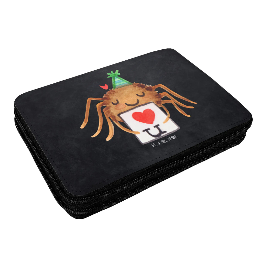 Leather folder Spider Agathe Letter Schülerin, Stifte Etui, Schüler, Schule, Grundschule, Federmappe, Kinder Federmappe, Kind, Federmäppchen, Geschenk, Büro Stifte Etui, Motiv, Federmäppchen bedruckt, Stiftetasche, Einschulung, Stifterolle, Bestückte Federmappe, Federmappe Einschulung, Spinne Agathe, Spinne, Agathe, Videos, Merchandise, Heiratsantrag, Liebespaar, Liebesgeschenk, Liebesbeweis, Ich Liebe dich, Verliebt, Treuebeweis, Treuetest