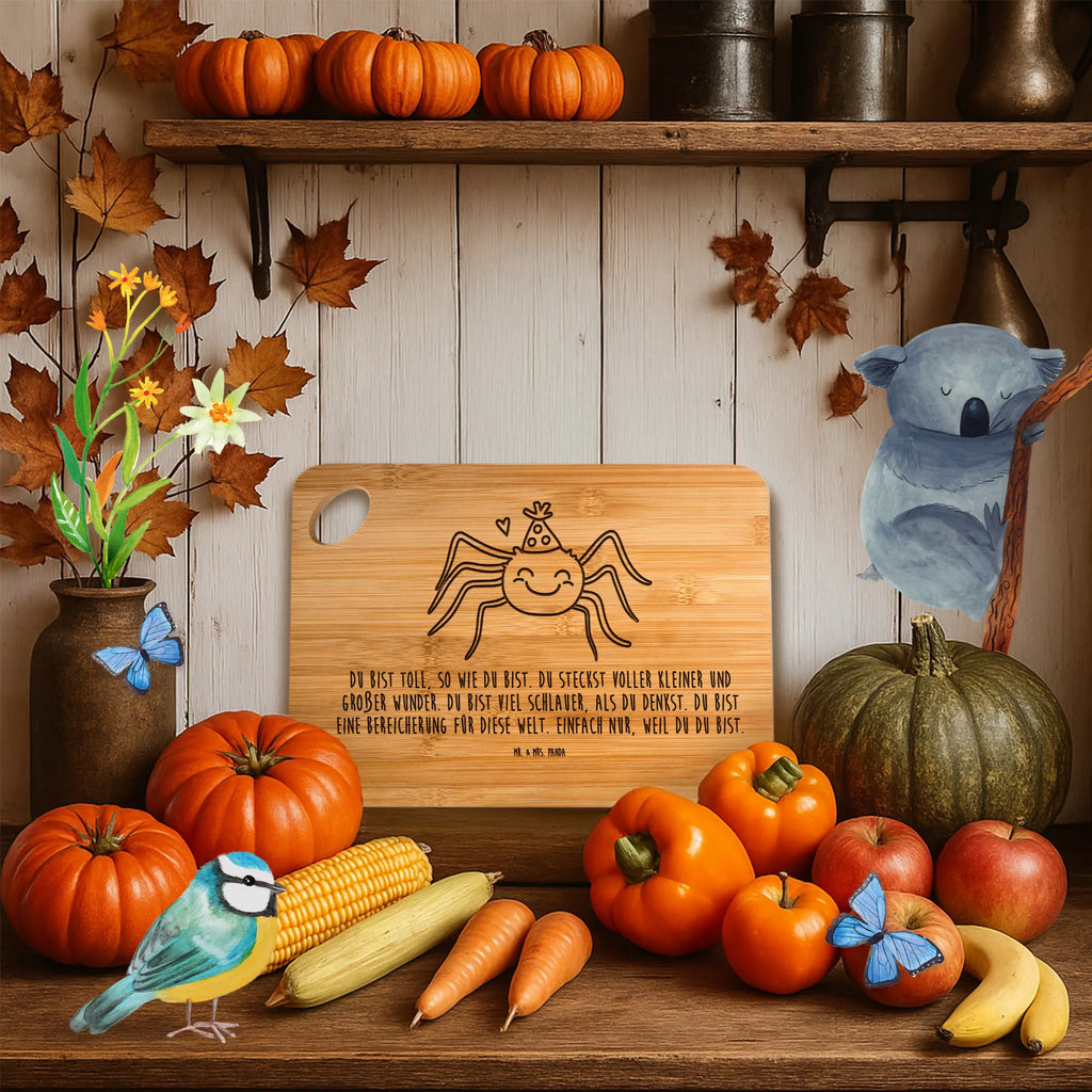 Holzbrettchen Spinne Agathe Party Holzbrettchen, Holzbrett, Hackbrett, Schneidebrett, Küchenbrett, Frühstücksbrett, Servierbrett, Brett, Spinne Agathe, Spinne, Agathe, Videos, Merchandise, Selbstliebe, Wunder, Glück, Motivation