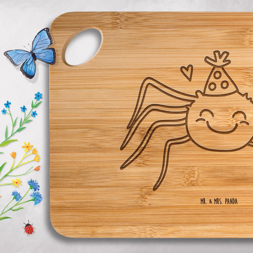 Holzbrettchen Spinne Agathe Party Holzbrettchen, Holzbrett, Hackbrett, Schneidebrett, Küchenbrett, Frühstücksbrett, Servierbrett, Brett, Spinne Agathe, Spinne, Agathe, Videos, Merchandise, Selbstliebe, Wunder, Glück, Motivation