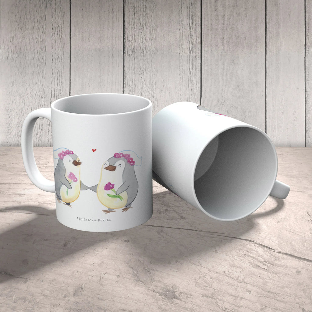 Tasse Pinguin Pärchen Lesbian Pride Tasse, Kaffeetasse, Teetasse, Bürotasse, Geschenktasse, Tasse mit Zitaten, Keramiktasse, Tasse mit Motiven, Porzellantasse, Hochzeit, Hochzeitsgeschenk, Ehe, Hochzeitsfeier, Trauung, Trauungsgeschenk, Hochzeitskarte, Verlobungsfeier, Verlobungsgeschenk, Hochzeitsgeschenkideen, Hochzeitsgeschenke für Brautpaar, Gleichgeschlechtliche Hochzeit