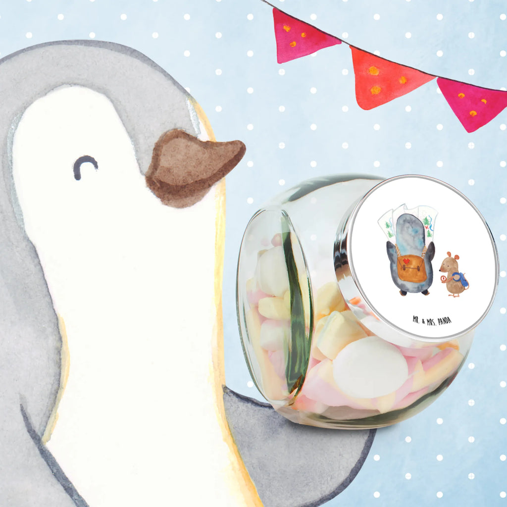 Bonbonglas Pinguin & Maus Wanderer Vorratsdose, Bonbonglas, lebensmittelbehälter glas, vorratsgläser, gewürzglas, keksdose glas, glas für müsli, Candyglas, glas mit verschluss, aufbewahrungsgläser, glasdosen, aufbewahrungsbehälter, Glasdose, bonbongläser, Vorratsdose Glas, schraubglas, Bonboniere, glas für tee, mehrzweckglas, glas für kaffee, glas mit deckel, Glas Für Bonbons, Bonbonbehälter, glasbehälter, Vorratsglas, aufbewahrungsglas, süßigkeitengläser, Naschdose, glas für gewürze, glas für süßigkeiten, Süßigkeitenglas, Naschglas, müsliglas, Vorratsbehälter, keksglas, Pinguin, Pinguine, Roadtrip, Wanderlust, Abenteuer, Ausflug, Abenteurer, Wandern