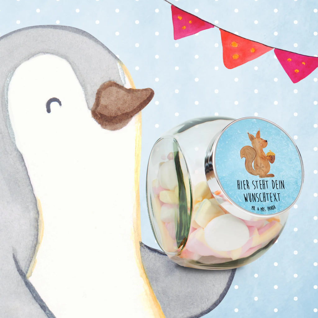 Spersonalizowany słoik na cukierki wiewiórka Boże Narodzenie Bonbonglas Retro Mit Namen, Bonbonglas Mit Wunschtext, Glas Für Naschkatzen Mit Wunschtext, Glasdose Für Bonbons Personalisiert, Bonbonglas Bedruckt, Bonbonglas Graviert, Personalisiertes Bonbonglas, Geschenkglas Für Süßes Mit Wunschtext, Glas Für Bonbons Mit Namen, Aufbewahrungsglas Für Süßes Mit Namen, Vorratsdose Für Süßigkeiten Mit Gravur, Bonbonglas Mit Liebevollem Spruch, Bonbonglas Als Geschenk Personalisiert, Bonbonglas Mit Korken Und Namen, Bonbonglas Mit Deckel Und Gravur, Bonbonglas Für Kinder Mit Namen, Bonbonglas Vintage Mit Wunschtext, Naschdose Mit Namen, Bonbonglas Selbst Gestalten, Vorratsglas Für Süßigkeiten Personalisiert, Glasbehälter Für Naschzeug Mit Gravur, Bonbonglas Küche Mit Gravur, Naschglas Mit Wunschtext, Leckerliglas Mit Wunschtext, Süßigkeitenglas Mit Wunschtext, Bonbonglas Mit Schraubdeckel Und Wunschtext, Bonbonglas Mit Spruch, Bonbonglas Für Erwachsene Personalisiert, Bonbonglas Party Mit Wunschtext, Bonbonglas Mit Namen, Bonboniere Mit Gravur, Candyglas Mit Gravur, Deko Bonbonglas Mit Gravur, Winter, Weihnachten, Weihnachtsdeko, Nikolaus, Advent, Heiligabend, Wintermotiv, Vogel, Weihnachtsmotiv, Neujahr, Frohe Weihnachten, Frohes neues Jahr, Guten Rutsch, Weihnachtsgruß