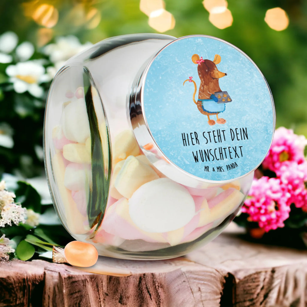 Personalisiertes Bonbonglas Maus Kekse Personalisiertes Bonbonglas, Bonbonglas Als Geschenk Personalisiert, Leckerliglas Mit Wunschtext, Süßigkeitenglas Mit Wunschtext, Naschglas Mit Wunschtext, Bonbonglas Mit Korken Und Namen, Geschenkglas Für Süßes Mit Wunschtext, Bonbonglas Mit Wunschtext, Bonbonglas Küche Mit Gravur, Bonbonglas Selbst Gestalten, Bonbonglas Retro Mit Namen, Glas Für Bonbons Mit Namen, Bonbonglas Bedruckt, Glasdose Für Bonbons Personalisiert, Bonbonglas Mit Spruch, Candyglas Mit Gravur, Bonbonglas Graviert, Deko Bonbonglas Mit Gravur, Bonbonglas Party Mit Wunschtext, Bonbonglas Vintage Mit Wunschtext, Bonbonglas Für Erwachsene Personalisiert, Bonbonglas Mit Namen, Naschdose Mit Namen, Aufbewahrungsglas Für Süßes Mit Namen, Glas Für Naschkatzen Mit Wunschtext, Bonbonglas Mit Schraubdeckel Und Wunschtext, Bonbonglas Mit Deckel Und Gravur, Bonboniere Mit Gravur, Vorratsglas Für Süßigkeiten Personalisiert, Glasbehälter Für Naschzeug Mit Gravur, Bonbonglas Für Kinder Mit Namen, Vorratsdose Für Süßigkeiten Mit Gravur, Bonbonglas Mit Liebevollem Spruch, Winter, Weihnachten, Weihnachtsdeko, Nikolaus, Advent, Heiligabend, Wintermotiv, Maus, Weihnachtskekse, Plätzchen, Kekse, backen, Weihnachtsbäckerei, Chaosqueen