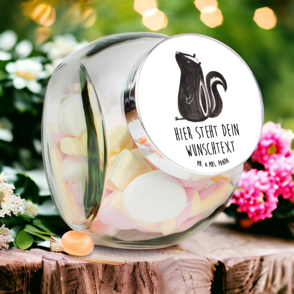 Personalisiertes Bonbonglas Stinktier sitzend Glas Für Naschkatzen Mit Wunschtext, Bonbonglas Mit Liebevollem Spruch, Bonbonglas Graviert, Glasbehälter Für Naschzeug Mit Gravur, Bonbonglas Als Geschenk Personalisiert, Bonbonglas Vintage Mit Wunschtext, Leckerliglas Mit Wunschtext, Bonbonglas Party Mit Wunschtext, Aufbewahrungsglas Für Süßes Mit Namen, Bonbonglas Mit Namen, Glas Für Bonbons Mit Namen, Bonbonglas Küche Mit Gravur, Bonbonglas Retro Mit Namen, Bonbonglas Für Kinder Mit Namen, Deko Bonbonglas Mit Gravur, Bonbonglas Für Erwachsene Personalisiert, Süßigkeitenglas Mit Wunschtext, Geschenkglas Für Süßes Mit Wunschtext, Bonbonglas Mit Wunschtext, Bonbonglas Mit Spruch, Bonbonglas Selbst Gestalten, Bonbonglas Bedruckt, Candyglas Mit Gravur, Bonbonglas Mit Schraubdeckel Und Wunschtext, Naschdose Mit Namen, Bonbonglas Mit Korken Und Namen, Vorratsdose Für Süßigkeiten Mit Gravur, Bonbonglas Mit Deckel Und Gravur, Bonboniere Mit Gravur, Vorratsglas Für Süßigkeiten Personalisiert, Personalisiertes Bonbonglas, Naschglas Mit Wunschtext, Glasdose Für Bonbons Personalisiert, Stinktier, Skunk, Recht, Besserwisser, Stinker, Spruch, Büro, Wildtier, Raubtier, Stinki