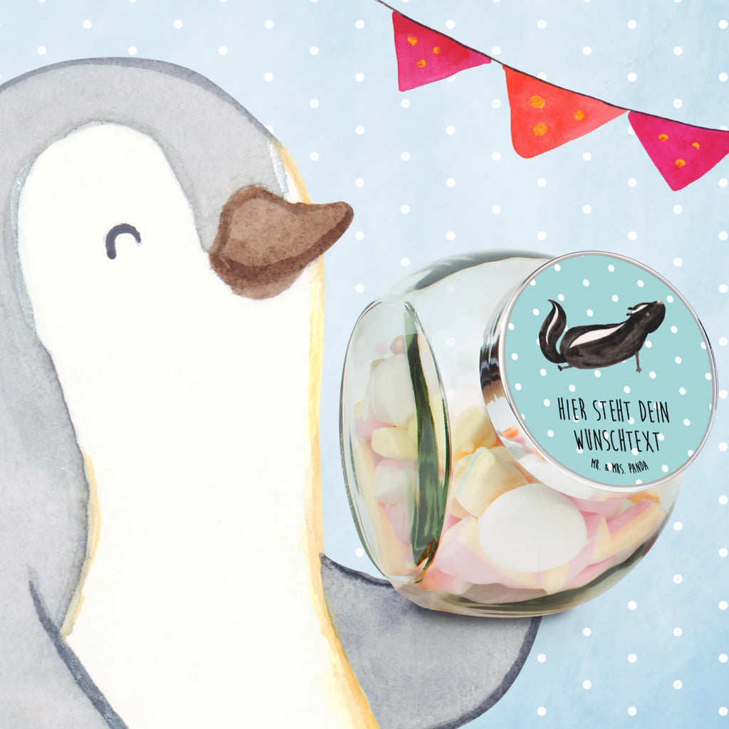 Personalisiertes Bonbonglas Stinktier Yoga Bonbonglas Küche Mit Gravur, Süßigkeitenglas Mit Wunschtext, Deko Bonbonglas Mit Gravur, Leckerliglas Mit Wunschtext, Naschglas Mit Wunschtext, Bonbonglas Für Kinder Mit Namen, Glas Für Naschkatzen Mit Wunschtext, Geschenkglas Für Süßes Mit Wunschtext, Glas Für Bonbons Mit Namen, Bonbonglas Bedruckt, Bonbonglas Für Erwachsene Personalisiert, Bonbonglas Mit Wunschtext, Aufbewahrungsglas Für Süßes Mit Namen, Bonbonglas Mit Schraubdeckel Und Wunschtext, Bonboniere Mit Gravur, Bonbonglas Graviert, Vorratsglas Für Süßigkeiten Personalisiert, Bonbonglas Party Mit Wunschtext, Bonbonglas Mit Korken Und Namen, Bonbonglas Vintage Mit Wunschtext, Glasdose Für Bonbons Personalisiert, Personalisiertes Bonbonglas, Bonbonglas Selbst Gestalten, Vorratsdose Für Süßigkeiten Mit Gravur, Naschdose Mit Namen, Glasbehälter Für Naschzeug Mit Gravur, Bonbonglas Mit Namen, Candyglas Mit Gravur, Bonbonglas Mit Spruch, Bonbonglas Mit Liebevollem Spruch, Bonbonglas Retro Mit Namen, Bonbonglas Mit Deckel Und Gravur, Bonbonglas Als Geschenk Personalisiert, Stinktier, Skunk, Liebe, Lebe, Stinki, Yoga, Wildtier, Raubtier, Namaste, Stinker, Lache