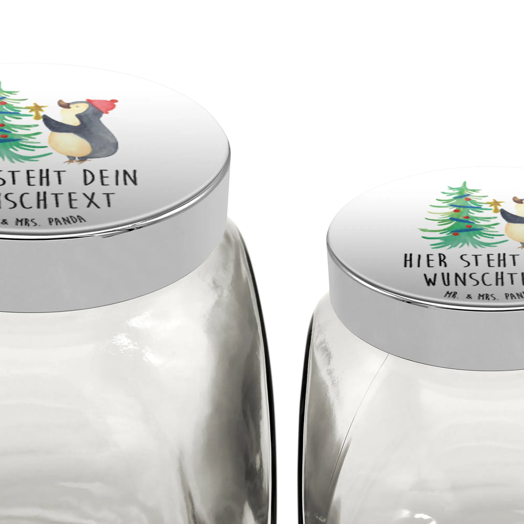 Personalisiertes Bonbonglas Pinguin Weihnachtsbaum Geschenkglas Für Süßes Mit Wunschtext, Bonboniere Mit Gravur, Deko Bonbonglas Mit Gravur, Bonbonglas Mit Schraubdeckel Und Wunschtext, Naschglas Mit Wunschtext, Vorratsdose Für Süßigkeiten Mit Gravur, Bonbonglas Graviert, Vorratsglas Für Süßigkeiten Personalisiert, Bonbonglas Bedruckt, Leckerliglas Mit Wunschtext, Bonbonglas Mit Wunschtext, Bonbonglas Mit Spruch, Bonbonglas Mit Deckel Und Gravur, Glas Für Naschkatzen Mit Wunschtext, Candyglas Mit Gravur, Bonbonglas Vintage Mit Wunschtext, Bonbonglas Party Mit Wunschtext, Glasdose Für Bonbons Personalisiert, Bonbonglas Mit Namen, Glas Für Bonbons Mit Namen, Glasbehälter Für Naschzeug Mit Gravur, Bonbonglas Als Geschenk Personalisiert, Personalisiertes Bonbonglas, Bonbonglas Mit Korken Und Namen, Süßigkeitenglas Mit Wunschtext, Bonbonglas Küche Mit Gravur, Bonbonglas Mit Liebevollem Spruch, Bonbonglas Für Erwachsene Personalisiert, Bonbonglas Retro Mit Namen, Bonbonglas Selbst Gestalten, Aufbewahrungsglas Für Süßes Mit Namen, Bonbonglas Für Kinder Mit Namen, Naschdose Mit Namen, Winter, Weihnachtsdeko, Nikolaus, Weihnachten, Advent, Heiligabend, Wintermotiv, Pinguin
