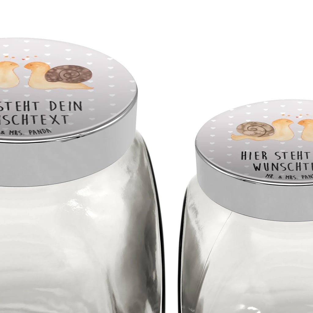 Personalisiertes Bonbonglas Schnecken Liebe Bonboniere Mit Gravur, Bonbonglas Party Mit Wunschtext, Vorratsdose Für Süßigkeiten Mit Gravur, Bonbonglas Mit Wunschtext, Bonbonglas Küche Mit Gravur, Deko Bonbonglas Mit Gravur, Bonbonglas Mit Spruch, Bonbonglas Mit Schraubdeckel Und Wunschtext, Glasbehälter Für Naschzeug Mit Gravur, Bonbonglas Bedruckt, Aufbewahrungsglas Für Süßes Mit Namen, Glasdose Für Bonbons Personalisiert, Bonbonglas Vintage Mit Wunschtext, Candyglas Mit Gravur, Glas Für Naschkatzen Mit Wunschtext, Bonbonglas Mit Namen, Bonbonglas Retro Mit Namen, Naschglas Mit Wunschtext, Naschdose Mit Namen, Personalisiertes Bonbonglas, Bonbonglas Mit Deckel Und Gravur, Bonbonglas Für Erwachsene Personalisiert, Bonbonglas Als Geschenk Personalisiert, Bonbonglas Selbst Gestalten, Leckerliglas Mit Wunschtext, Vorratsglas Für Süßigkeiten Personalisiert, Bonbonglas Für Kinder Mit Namen, Süßigkeitenglas Mit Wunschtext, Bonbonglas Mit Liebevollem Spruch, Bonbonglas Mit Korken Und Namen, Glas Für Bonbons Mit Namen, Bonbonglas Graviert, Geschenkglas Für Süßes Mit Wunschtext, Freundin, Freund, Liebe, Liebesgeschenk, Jahrestag, Verlobung, Partner, Ehemann, Ehefrau, Heiraten, Heiratsantrag, Hocheitstag