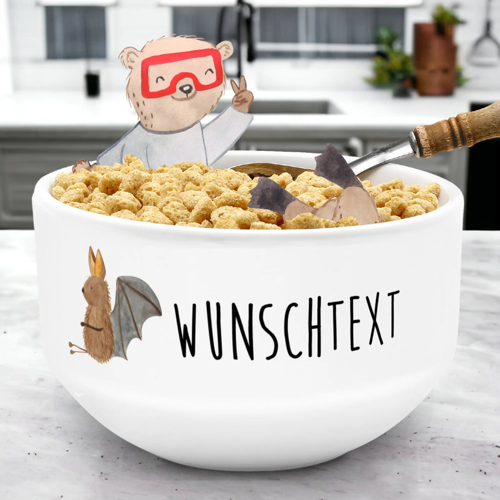 Personalisierte Müslischale Fledermaus sitzend Müs­lischale mit Text, Keramik Schüssel, Müs­lischale personalisiert, Schüssel personalisieren, Früstücksschüssel, Salatschüssel, Müslischale, Suppenschüssel, Müs­lischale Name, Porzellan Schale, Bedruckte Müs­lischale, Obstschale, Müs­lischale Namen, Personalisierte Schüsseln, Große Müs­lischale mit Namen, Schale personalisieren, Personalisierte Schale, Personalisierte Müs­lischale, Müs­lischale mit Namen, Dessertschüssel, Müslischüssel, Snackschale, Müs­lischale Spruch, Müs­lischale Geschenk, Schüssel, Müs­lischale mit Name, Tiermotive, Gute Laune, lustige Sprüche, Tiere, Motivation, Fledermäuse, Fledermaus, entspannen