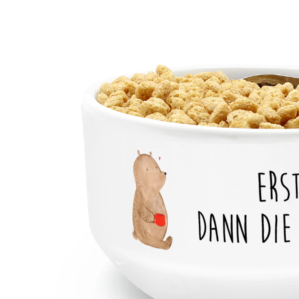 Müslischale Bär Kaffee Früstücksschüssel, Weiße Müslischalen, Müslischalen bunt, Salatschüssel, Dessertschüssel, Suppenschüssel, Keramik Schüssel, Müsli schalen, Obstschale, Müslischale Keramik, Müslischale, Bunte Müslischalen, Müslischüssel, Müslischale lustig, Müsli schale, Schüssel, Müslischale mit Spruch, Porzellan Schale, Müslischale Porzellan, Frühstücksschalen, Snackschale, Keramik Müslischale, Schöne Müslischalen, Bär, Teddy, Teddybär, Morgenroutine, Kaffee, Coffee, guten Morgen, Welt erobern, Bären, Welt retten, Motivation