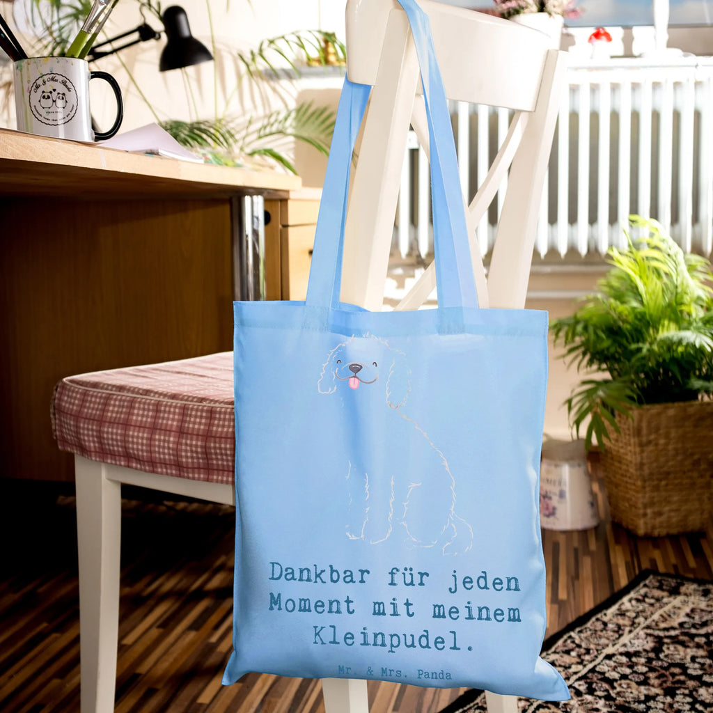 Tote bag Miniature Poodle Moment Beutel, Alltagstasche, Laptoptasche, Einkaufstasche, Unitasche, Schultertasche, Baumwoll-Shopper, studententasche, Tote Bag, Strandtasche, canvas tasche, umhängetasche baumwolle, tragbeutel, Jutebeutel, textiltasche, Jutetasche, tasche baumwolle, schulterbeutel, stofftasche baumwolle, Tasche, umhängebeutel, Einkaufstüte, einkaufstasche baumwolle, Baumwoll-Tragetasche, Stoff-Tragetasche, Uni Tasche, Umhängetasche, Tragetasche, Freizeittasche, Schulbeutel, dokumententasche, freizeitbeutel, einkaufsshopper, totebag, Shopping Tasche, stoff shopper, baumwoll shopper, Stofftasche, Büchertasche, textilbeutel, campus tasche, schultertasche baumwolle, Shopper, Henkeltasche, universaltasche, Baumwollbeutel, Baumwolltasche, Einkaufsbeutel, festivaltasche, festival tasche, Tüte, beutel baumwolle, henkeltasche baumwolle, tragetasche baumwolle, Stoffbeutel, Schultasche, Hund, Hunderasse, Geschenk, Welpe, Tierfreund, Schenken, Hundebesitzer, Rassehund, Pudel, Kleinpudel