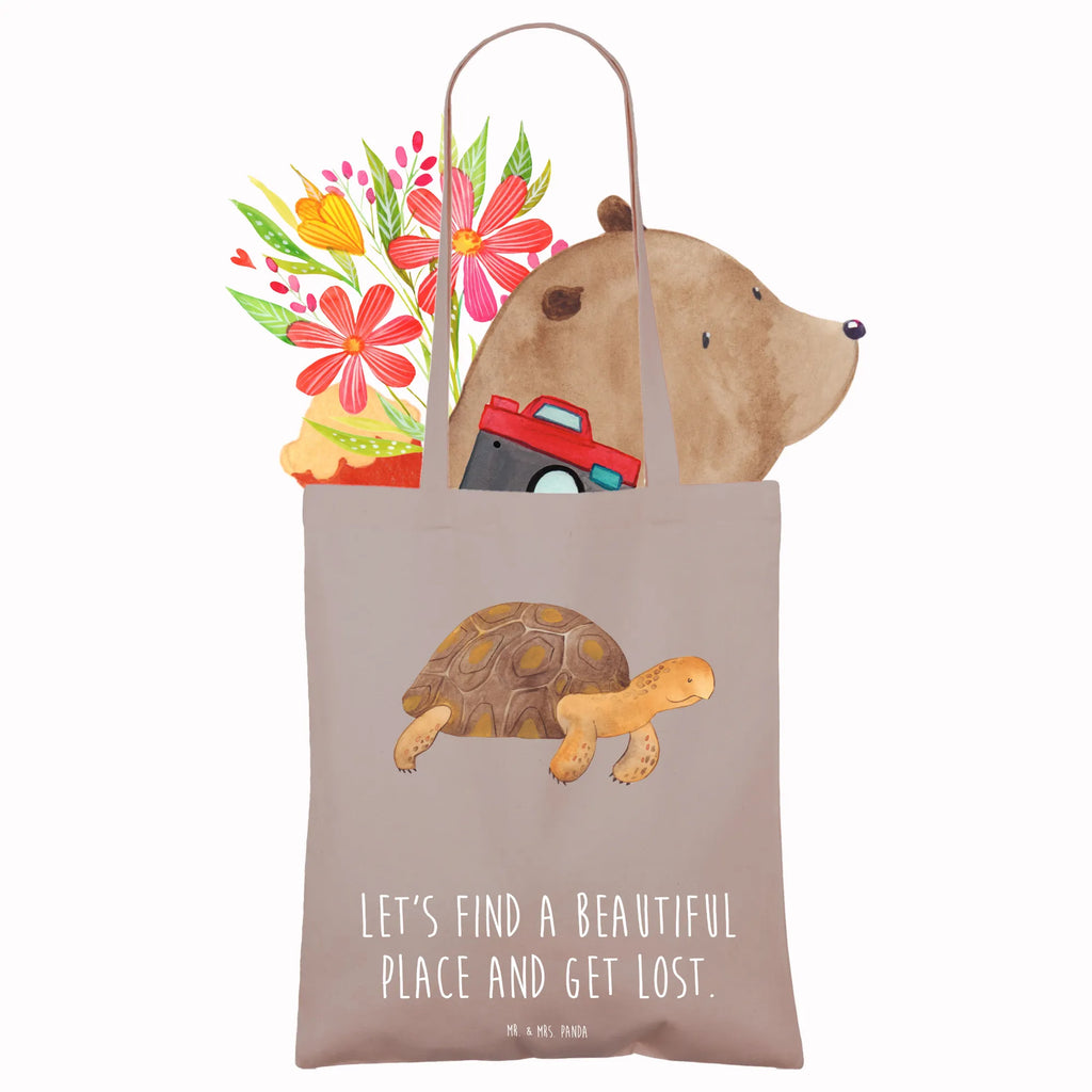 Tragetasche Schildkröte Marschieren dokumententasche, Jutetasche, henkeltasche baumwolle, Stoff-Tragetasche, Henkeltasche, totebag, Freizeittasche, Schultasche, Beutel, Tasche, Schulbeutel, umhängetasche baumwolle, Jutebeutel, Einkaufstasche, festivaltasche, Shopping Tasche, umhängebeutel, canvas tasche, Tote Bag, universaltasche, Baumwoll-Shopper, Baumwollbeutel, einkaufsshopper, Einkaufsbeutel, Büchertasche, campus tasche, Tüte, Uni Tasche, schultertasche baumwolle, Baumwoll-Tragetasche, Schultertasche, stoff shopper, tragbeutel, tragetasche baumwolle, Stofftasche, Unitasche, schulterbeutel, Alltagstasche, Shopper, Umhängetasche, Laptoptasche, textiltasche, beutel baumwolle, festival tasche, baumwoll shopper, Stoffbeutel, Einkaufstüte, freizeitbeutel, stofftasche baumwolle, tasche baumwolle, textilbeutel, einkaufstasche baumwolle, studententasche, Baumwolltasche, Tragetasche, Strandtasche, Urlaub, Meerestiere, Meer, Neustart, Motivation, Get Lost, Abenteuer, Reiselust, Schildkröten, Inspiration, Schildkröte, Lieblingsmensch
