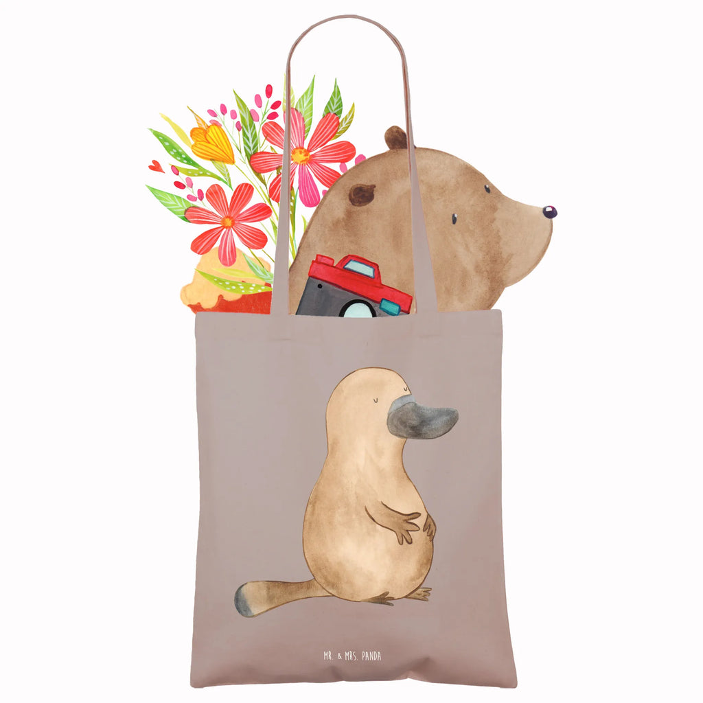 Tote bag platypus courage Einkaufstüte, stoff shopper, baumwoll shopper, dokumententasche, tragbeutel, umhängetasche baumwolle, textilbeutel, Tragetasche, Einkaufstasche, Baumwoll-Tragetasche, Umhängetasche, Strandtasche, studententasche, Uni Tasche, Stoffbeutel, Tote Bag, universaltasche, Shopping Tasche, Schultasche, campus tasche, Beutel, Alltagstasche, Stoff-Tragetasche, beutel baumwolle, tragetasche baumwolle, henkeltasche baumwolle, totebag, Henkeltasche, Einkaufsbeutel, Baumwolltasche, Baumwollbeutel, tasche baumwolle, Unitasche, schultertasche baumwolle, schulterbeutel, einkaufsshopper, einkaufstasche baumwolle, Freizeittasche, Schultertasche, textiltasche, Jutetasche, festival tasche, Laptoptasche, umhängebeutel, Tasche, Tüte, Jutebeutel, Stofftasche, festivaltasche, Büchertasche, stofftasche baumwolle, canvas tasche, Baumwoll-Shopper, Schulbeutel, Shopper, freizeitbeutel, Meer, Urlaub, Meerestiere, Arbeit, Mut, Neuanfang, Schnabeltiere, Neustart, Training, mutig, Raodtrip, Weltreise, Lebensweisheit, Motivation, Büro, Schnabeltier