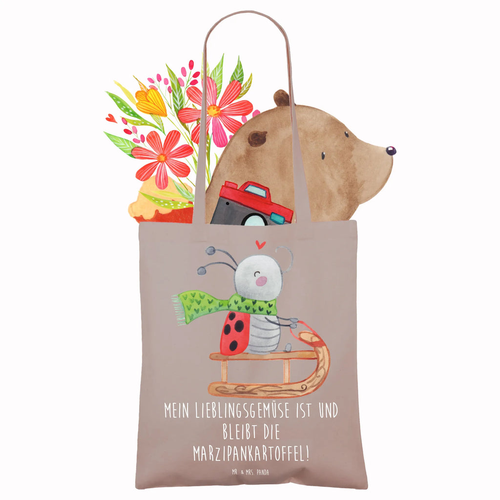 Tote bag Smörle sledding Baumwoll-Shopper, Beutel, Einkaufstüte, Stofftasche, Baumwoll-Tragetasche, Büchertasche, schultertasche baumwolle, Tote Bag, Tüte, canvas tasche, Uni Tasche, Tasche, baumwoll shopper, dokumententasche, Unitasche, Shopping Tasche, universaltasche, Tragetasche, Laptoptasche, schulterbeutel, Umhängetasche, festivaltasche, Stoffbeutel, Einkaufsbeutel, Einkaufstasche, Henkeltasche, textiltasche, Baumwollbeutel, umhängetasche baumwolle, Schultasche, freizeitbeutel, Jutetasche, Strandtasche, Freizeittasche, tasche baumwolle, einkaufstasche baumwolle, stoff shopper, tragbeutel, Baumwolltasche, textilbeutel, festival tasche, stofftasche baumwolle, Schulbeutel, tragetasche baumwolle, Shopper, beutel baumwolle, campus tasche, henkeltasche baumwolle, umhängebeutel, studententasche, totebag, einkaufsshopper, Alltagstasche, Stoff-Tragetasche, Schultertasche, Jutebeutel, Weihnachten, Winter, Weihnachtsdeko, Nikolaus, Advent, Heiligabend, Wintermotiv, Marzipan, Smörle, Schlittenfahren
