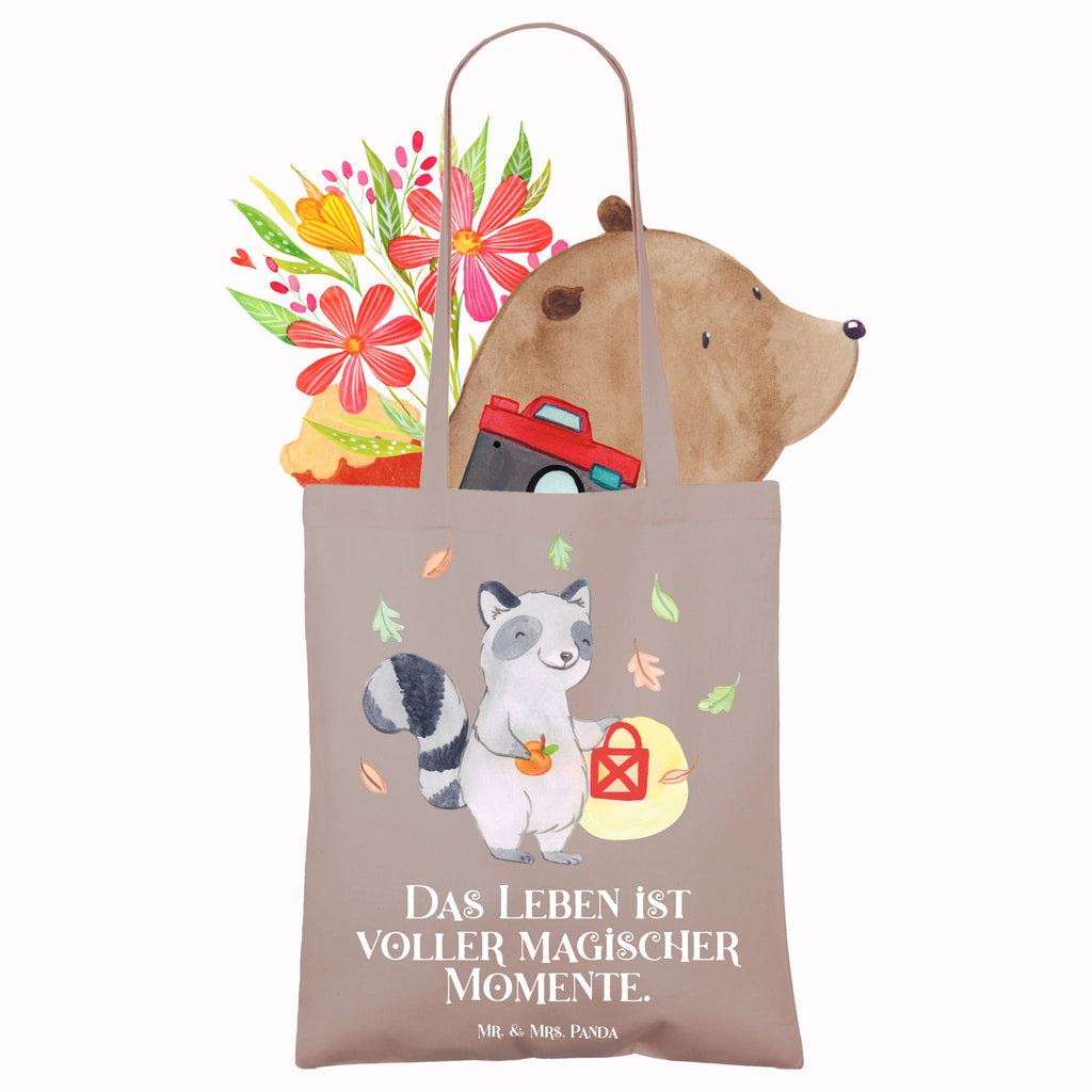 Tragetasche Waschbär Laterne Jutebeutel, Tasche, Einkaufstüte, shopping tasche, Shopper, unitasche, Badetasche, Einkaufsbeutel, Tüte, Stoffbeutel, büchertasche, Schultertasche, Strandtasche, Schultasche, Einkaufstasche, Laptoptasche, Tragetasche, tote bag, Jutetasche, Beutel, Henkeltasche, uni tasche, Stofftasche, Leinentasche, baumwollbeutel, bedruckte tasche, Alltagstasche, Statementbeutel, Beuteltasche, Baumwolltasche, Umhängetasche, Halloween, Martinssingen, Dekoration, Deko, Schenken, Geschenke, Herbst, Waschbär, Süßes sonst gibt's saures, Laterne, Trick or Treat, Halloween Deko