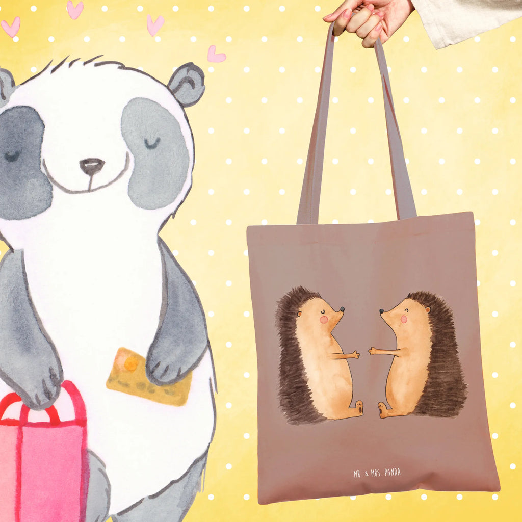 Tragetasche Igel Liebe Umhängetasche, Shopper, Beuteltasche, Tragetasche, Badetasche, Jutebeutel, Einkaufstüte, Stoffbeutel, Jutetasche, Stofftasche, Laptoptasche, Tasche, Schultertasche, Beutel, Strandtasche, Einkaufstasche, Liebe, Partner, Freund, Freundin, Ehemann, Ehefrau, Heiraten, Verlobung, Heiratsantrag, Liebesgeschenk, Jahrestag, Hocheitstag, Hochzeitstag, Verheiratet, Liebesbeweis, Igel, Verliebt, Hochzeit, Geschenk, Verlobt