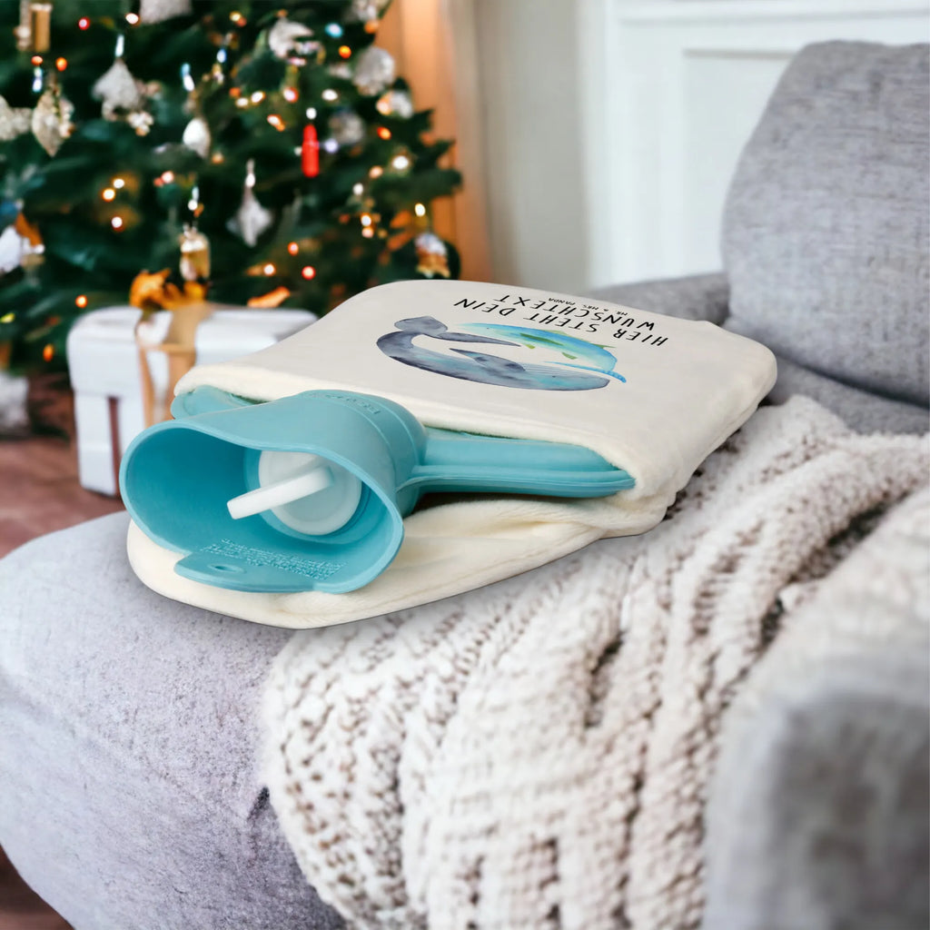 Personalisierte Wärmflasche Walfisch & Thunfisch Personalisierte Kinder Wärmflasche, Wärmflaschenbezug mit Namen, Personalisierte Wärmflasche mit Bezug, Wärmflasche mit Namen, Körnerkissen mit Namen, Personalisierter Wärmflaschenbezug, Personalisiertes Körnerkissen, Personalisierte Wärmflasche, Kinderwärmflasche mit Namen, Personalisierte Kinderwärmflasche, Kinder Wärmflasche mit Namen, Personalisiertes Wärmekissen, Wärmekissen mit Namen, Tiermotive, Gute Laune, lustige Sprüche, Tiere, Wortwitz lustig, Tunfisch, Spruch lustig, Wal, Witz, Spruch des Tages, Flachwitz Geschenk, Wahl, Flachwitz