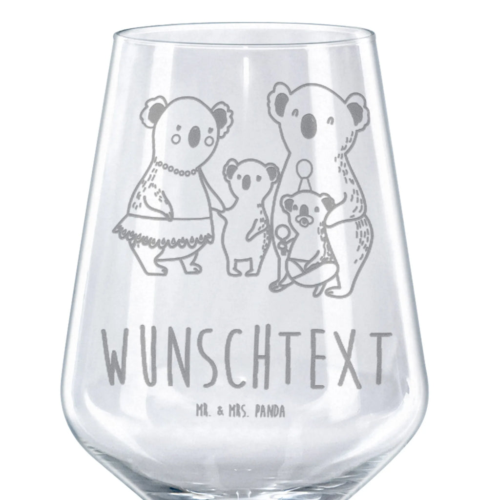 Personalisiertes Rotwein Glas Koala Familie Rotweinglas Mit Gravur, Rotweinglas Für Frauen Mit Text, Rotweinglas Für Paare Mit Namen, Rotweinglas Mit Namen, Geschenk Rotweinglas Mit Gravur, Rotweinglas Für Männer Mit Gravur, Hochzeitsglas Rotwein Personalisiert, Rotweinglas Mit Wunschspruch, Rotweinglas Mit Initialen, Rotweinglas Handgefertigt Mit Gravur, Rotweinglas Zum Geburtstag Mit Text, Rotweinglas Selbst Gestalten, Rotweinglas Bedruckt, Weinglas Für Rotwein Mit Gravur, Rotweinglas Für Weihnachten Mit Gravur, Spülmaschinenfestes Rotweinglas Mit Gravur, Rotweinglas Individuell, Rotweinglas Mit Herz Und Text, Rotweinglas Mit Wunschtext, Rotweinglas Mit Text, Rotweinglas Modern Mit Text, Rotweinglas Für Freunde Mit Wunschtext, Rotweinglas Mit Liebevollem Spruch, Rotweinglas Valentinstag Mit Wunschtext, Rotweinglas Elegant Mit Gravur, Bordeauxglas Mit Gravur, Personalisiertes Rotweinglas, Weinkelch Mit Wunschtext, Rotweinglas Für Papa Mit Gravur, Rotweinglas Für Mama Mit Wunschtext, Rotweinglas Kristall Mit Wunschtext, Rotweinglas Mit Datum, Familie, Vatertag, Muttertag, Bruder, Schwester, Mama, Papa, Oma, Opa, Familienleben, Kinder, Koala, Koalas, Geschwister, Family