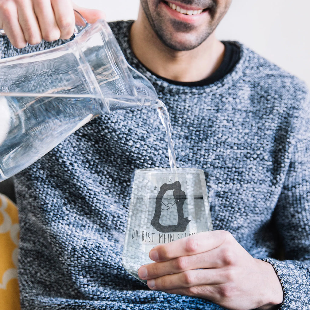 Drinking glass bear song Glas Klassisch, Glas Transparent, Geschenkglas, Trinkglas Für Erwachsene, Glas Aus Kristall, Borosilikatglas, Saftglas, Glas Für Saft, Trinkglas Für Gäste, Trinkglas Klein, Glas Für Milch, Allzweckglas, Becherglas, Glas Ohne Stiel, Gläser Für Küche, Wasserglas, Alltagsglas, Trinkglas Einzelstück, Glas Für Limonade, Trinkglas Für Kinder, Glas Für Cocktails, Dekoglas, Trinkglas, Stapelbares Trinkglas, Glas Klar, Trinkglas Groß, Umweltfreundliches Glas, Nachhaltiges Trinkglas, Hitzebeständiges Glas, Glas Dünnwandig, Trinkglas Set, Designglas, Glas Bunt, Glas Mit Motiv, Trinkglas Spülmaschinenfest, Glas Dickwandig, Glas Für Wasser, Glas Für Kaltgetränke, Glas Modern, Glasbecher, Trinkglas Für Büro, Glas, Gläser Für Wohnzimmer, Glas Für Eistee, Glas Mit Spruch, Glas Für Heißgetränke, Bär, Teddy, Teddybär, Song, Frau, Liebe, Lied, Freundin, Spruch, Liebeslied, Bear, Bärchen, Geschenk, Partner, Valentine, Herz, Valentinstag