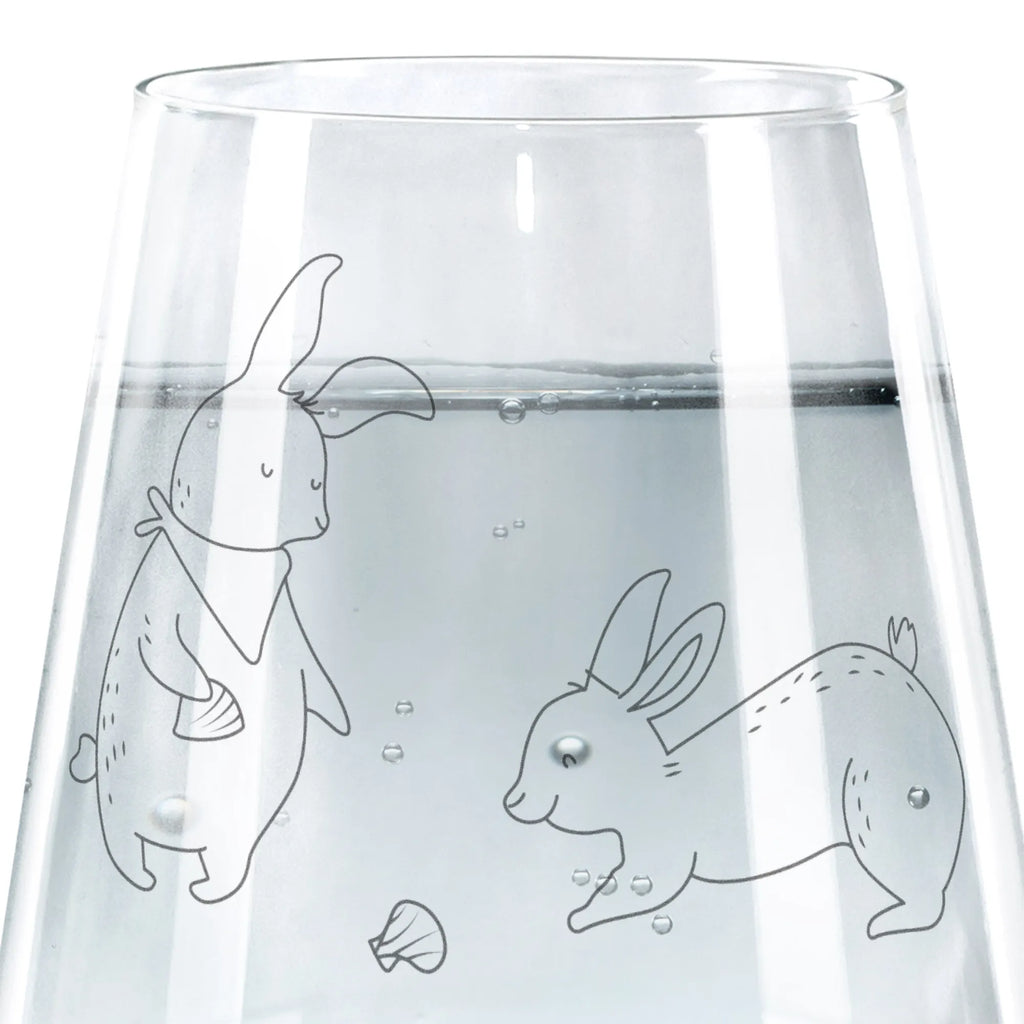 Trinkglas Hasen Muschel Trinkglas Klein, Glas Ohne Stiel, Trinkglas Set, Trinkglas, Glas Für Saft, Nachhaltiges Trinkglas, Trinkglas Für Gäste, Glas Modern, Gläser Für Wohnzimmer, Glas Mit Motiv, Trinkglas Spülmaschinenfest, Glas Klassisch, Trinkglas Groß, Glas Aus Kristall, Glas Transparent, Trinkglas Für Kinder, Becherglas, Glas, Trinkglas Für Büro, Glas Für Eistee, Stapelbares Trinkglas, Glas Für Limonade, Gläser Für Küche, Glasbecher, Glas Klar, Trinkglas Für Erwachsene, Wasserglas, Alltagsglas, Glas Für Cocktails, Umweltfreundliches Glas, Glas Für Kaltgetränke, Glas Mit Spruch, Hitzebeständiges Glas, Glas Für Milch, Glas Dickwandig, Glas Dünnwandig, Saftglas, Allzweckglas, Dekoglas, Glas Für Heißgetränke, Geschenkglas, Trinkglas Einzelstück, Designglas, Glas Für Wasser, Glas Bunt, Borosilikatglas, Familie, Vatertag, Muttertag, Bruder, Schwester, Mama, Papa, Oma, Opa, Hasen, Freundin, BFF, best friends, Muscheln sammeln, Meer, Freundinnen, beste Freundin, Muscheln