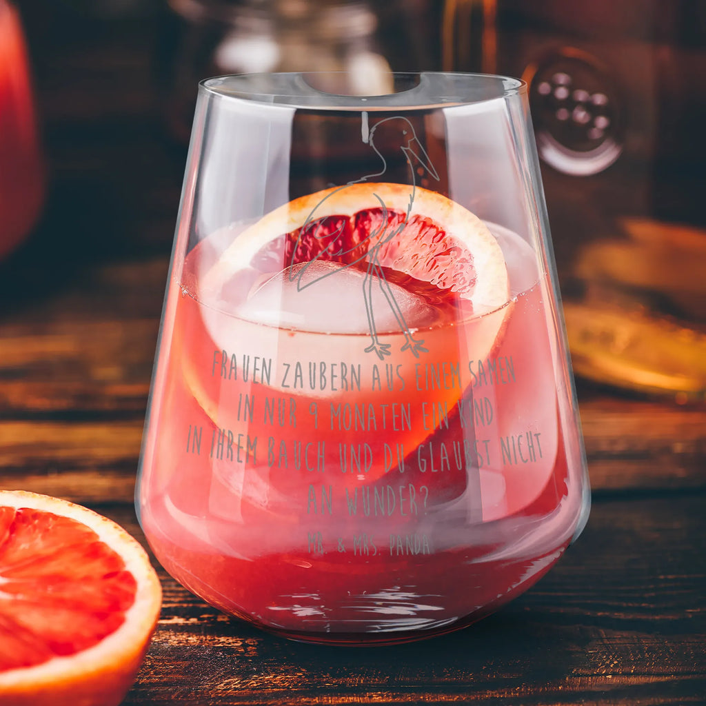 Cocktail Glas Storch Coupette Glas, Cocktailglas Vintage, Rocks Glas, Collins Glas, Longdrinkglas, Cocktailglas Handgeblasen, Cocktail Mixing Glass, Cocktailglas Ohne Stiel, Cocktailglas Elegant, Cocktailglas, Boston Shaker Glas, Cocktailglas Spülmaschinenfest, Martiniglas, Whiskey Tumbler, Cocktailglas Modern, Cocktailglas Leicht, Cocktailglas Groß, Cocktailglas Geschenkidee, Daiquiri Glas, Cocktailglas Dekorativ, Cocktailglas Schwer, Cocktail Glas, Nick & Nora Glas, Cocktailglas Design, Kristall Cocktailglas, Cocktailglas Robustes Glas, Margarita Glas, Lowball Glas, Cocktailglas Premium, Cocktailglas Klar, Cocktailglas Einzeln, Cocktailglas Set, Cocktailglas Für Zuhause, Old-Fashioned Glas, Cocktailglas Für Bar, Cocktailglas Stapelbar, Cocktailglas Mit Stiel, Cocktailglas Klassisch, Rührglas, Hurricane Glas, Coupé Glas, Highball Glas, Cocktailschale, Tumbler, Cocktailglas Kristallklar, Cocktailglas Klein, Cocktailglas Dünnwandig, Tiermotive, Gute Laune, lustige Sprüche, Tiere, Mutter, Schwangerschaft, Geburt, Baby, Schwanger, Storch, Störche, Babybauch, Mutter werden, Mütter