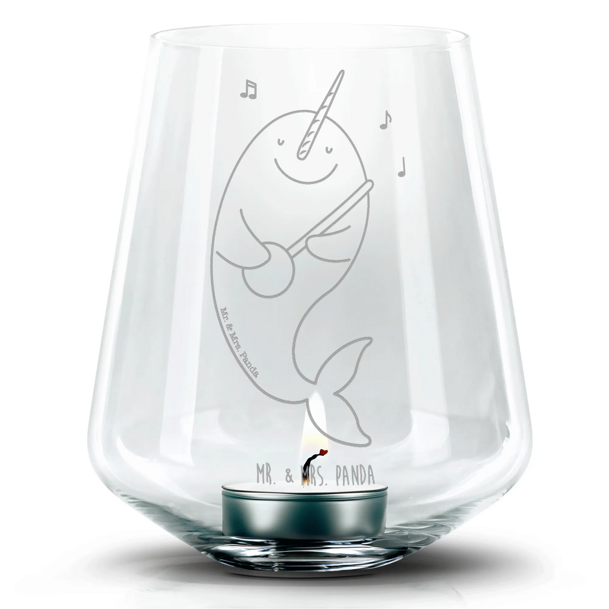 Gravur Windlicht Narwal Gitarre Teelichthalter, windlicht mit gravur, Glas Windlicht, windlichtglas, gravur glas, Stumpenkerzenhalter, Graviertes Windlicht, Gravur Laterne, Kerzenhalter Glas, Deko Windlicht, dekolicht, glas kerzenhalter, Laterne, Glas Teelichthalter, Windlicht Glas, Kerzenhalter, Kerzenglas, Teelicht Glas, Windlicht graviert, Laterne mit Gravur, Gravur Teelicht, Gravur Windlicht, Meer, Urlaub, Meerestiere, Frust, Problemlösung, Wal, Narwal, Gespräche, Probleme, Gitarre, Tanzen