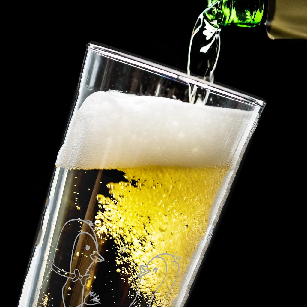 Weizenglas Personalisierbar Pinguin Pärchen Weizenbier Glas mit Namen, Personalisierbares Weizenbier Glas, Weizen Glas mit Namen, Weizenbierglas mit Namen, Wunschtext, Vatertag, Personalisierbares Weizenglas, Selbst gestalten, Personalisierbar, Personalisierbares Weizen Glas, Personalisierbares Weizenbierglas, Weizenglas mit Namen, Pinguin, Hochzeitstag, Liebespaar, Verlobung, Hochzeit, Hochzeitsgeschenk, Liebe, Traumpaar, große Liebe, Jahrestag, Pinguine, Liebesbeweis, Liebesgeschenk