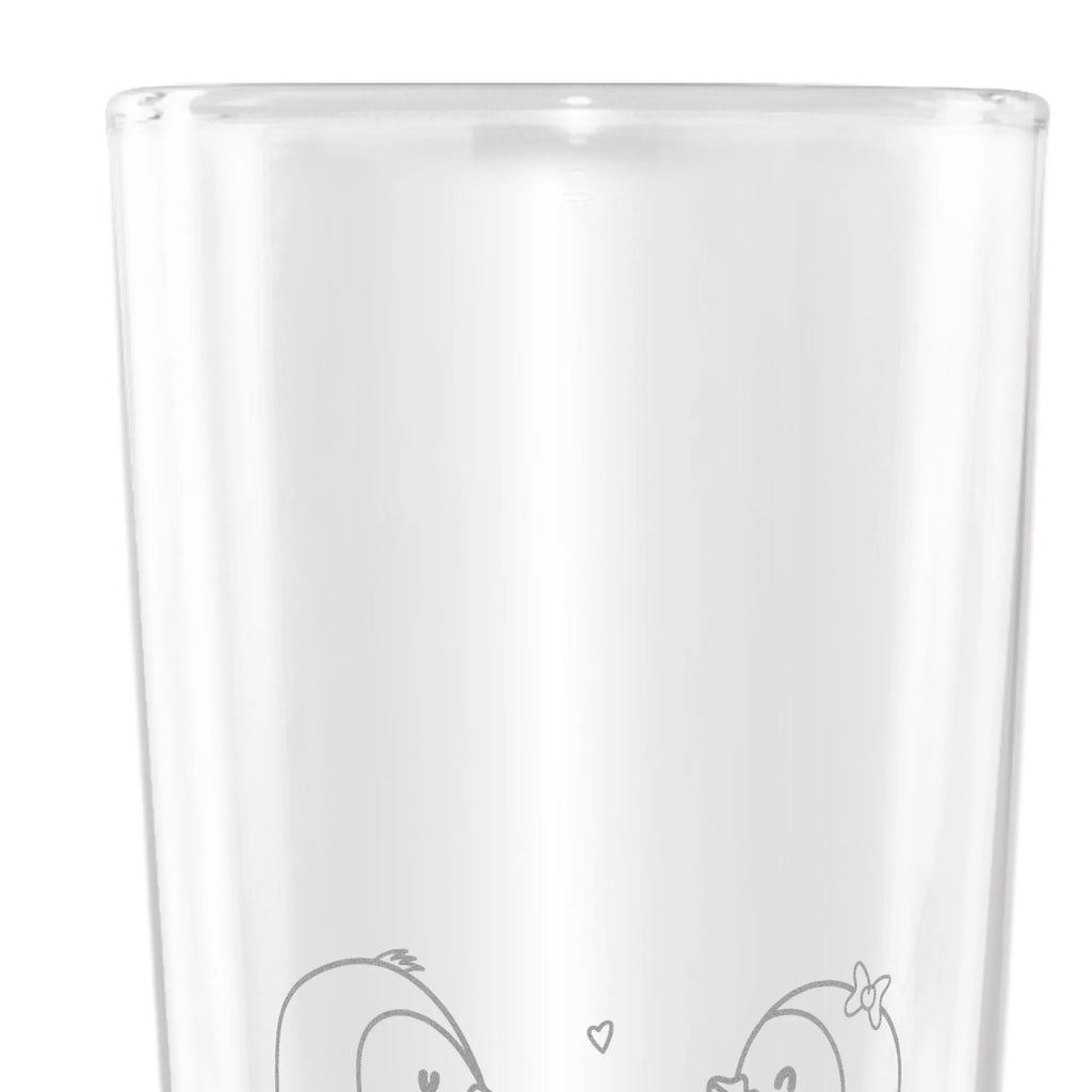 Weizenglas Personalisierbar Pinguin Pärchen Weizenbier Glas mit Namen, Personalisierbares Weizenbier Glas, Weizen Glas mit Namen, Weizenbierglas mit Namen, Wunschtext, Vatertag, Personalisierbares Weizenglas, Selbst gestalten, Personalisierbar, Personalisierbares Weizen Glas, Personalisierbares Weizenbierglas, Weizenglas mit Namen, Pinguin, Hochzeitstag, Liebespaar, Verlobung, Hochzeit, Hochzeitsgeschenk, Liebe, Traumpaar, große Liebe, Jahrestag, Pinguine, Liebesbeweis, Liebesgeschenk