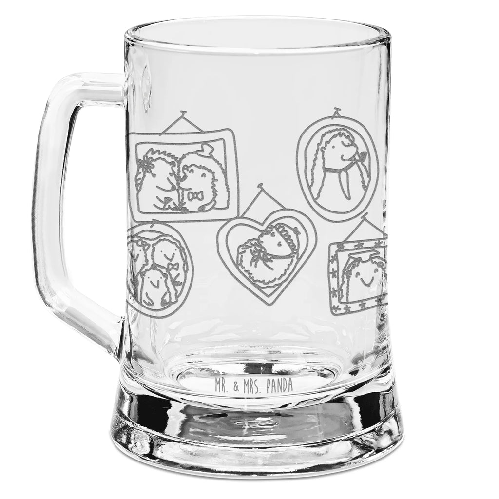 Gravur Bierkrug Igel Familie Bayerischer Bierkrug Gravur, Namensgravur Bierkrug, Bierkrug Für Geburtstag Mit Gravur, Bierkrug Mit Gravur, Edelstahlkrug Mit Gravur, Gravur Maßkrug, Rustikaler Bierkrug Gravur, Zinnkrug Mit Gravur, Bierkrug Gravierbar, Tonkrug Mit Gravur, Fotogravur Bierkrug, Hochzeitsgravur Bierkrug, Wunschgravur Krug, Glaskrug Mit Gravur, Jubiläumsgravur Bierkrug, Bierkrug Geschenk Mit Gravur, Steinzeugkrug Mit Gravur, Bierkrug Mit Foto Gravur, Bierkrug Mit Spruchgravur, Familienbild Gravur Krug, Bierkrug Personalisiert Mit Gravur, Bierkrug Mit Monogramm Gravur, Initialen Gravur Krug, Sammlerkrug Mit Gravur, Bierkrug Für Vatertag Mit Gravur, Maßkrug Mit Gravur, Kellnerkrug Mit Gravur, Porzellankrug Mit Gravur, Brauerei Krug Mit Gravur, Keramikkrug Mit Gravur, Traditioneller Bierkrug Mit Gravur, Bierseidel Mit Gravur, Haustierfoto Gravur Krug, ChatGPT:<br />Gravierbarer Bierkrug, Oktoberfestkrug Mit Gravur, Bierhumpen Mit Gravur, Familie, Vatertag, Muttertag, Bruder, Schwester, Mama, Papa, Oma, Opa, Bilder, Igel, Glück, Zusammenhalt, Liebe