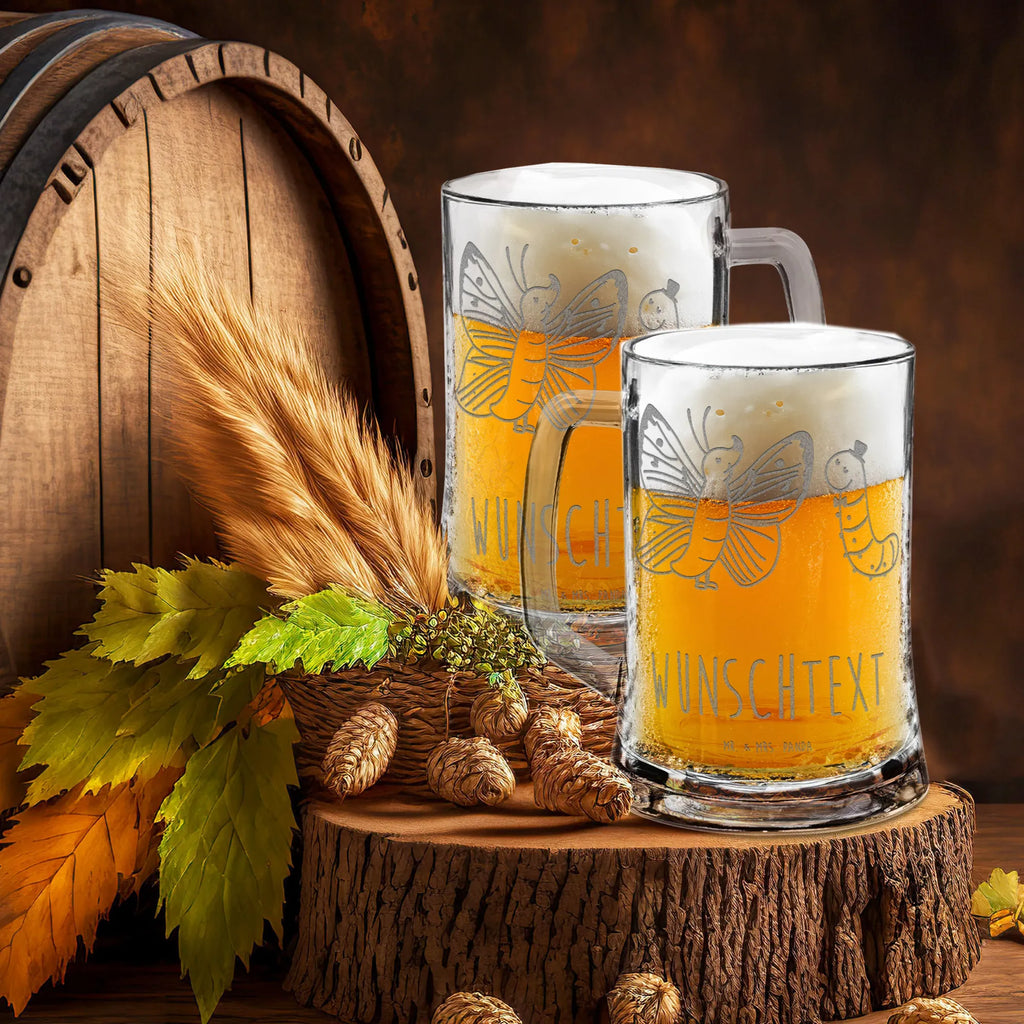 Personalisierter Gravur Bierkrug Raupe Schmetterling Porzellankrug Mit Wunschname, Bierhumpen Mit Namensdruck, Vatertagskrug Mit Wunschname, Kellnerkrug Mit Wunschname, Brauerei-Krug Mit Wunschname, Personalisierter Bierkrug Mit Namen, Edelstahlkrug Mit Name, Steinzeugkrug Mit Namensgravur, Glaskrug Mit Namensgravur, Jubiläums-Krug Mit Namen, Zinnkrug Mit Namensgravur, Geburtstagskrug Mit Name, Tonkrug Mit Namensdruck, Gravierbarer Maßkrug Mit Namen, Maßkrug Mit Namensdruck, Rustikaler Bierkrug Mit Namen, Bayerischer Bierkrug Mit Namensgravur, Bierkrug Geschenk Mit Namensgravur, Bierkrug Mit Namensgravur, Hochzeitskrug Mit Namensgravur, Oktoberfestkrug Mit Name, Keramikkrug Mit Wunschname, Traditioneller Bierkrug Mit Wunschname, Sammlerkrug Mit Namensgravur, Bierseidel Mit Wunschname, Tiermotive, Gute Laune, lustige Sprüche, Tiere, Hut, Hütchen, Entwicklung, Raupe, Erwachsen werden, Schönheit, Zitronenfalter, Kokon, Aufwachsen, Schmetterling