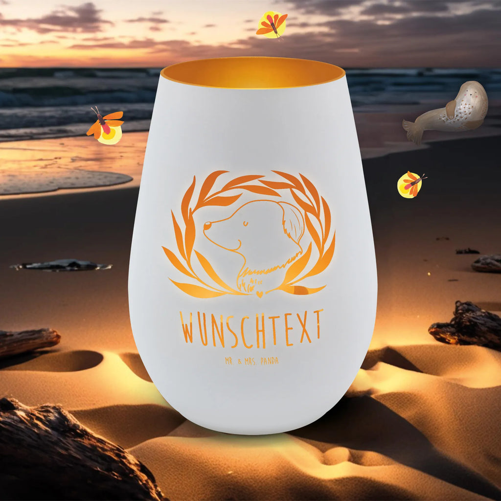 Złoty świecznik spersonalizowany pies kwiaty Windlicht Goldfarben Mit Personalisierung, Windlicht Gold Für Innenbereich Mit Wunschtext, Windlicht Gold Mit Namen, Windlicht Mit Persönlicher Botschaft Gold, Kerzenhalter Gold Mit Gravur, Windlicht Aus Glas Gold Mit Text, Windlicht Mit Gravur Goldfarben, Windlicht In Gold Personalisiert, Windlicht Gold Mit Liebevollem Spruch, Laterne Gold Mit Personalisierung, Windlicht Mit Wunschtext Gold, Luxuriöses Windlicht In Gold Personalisiert, Windlicht Gold Für Weihnachten Mit Spruch, Windlicht Mit Widmung Goldfarben, Windlicht Mit Initialen In Gold, Deko Windlicht Gold Mit Namen, Windlicht Gold Mit Spruch, Tischdeko Windlicht Gold Mit Namen, Personalisiertes Windlicht Gold, Windlicht Aus Metall Gold Mit Gravur, Edles Windlicht Goldfarben Mit Text, Windlicht Gold Geschenk Personalisiert, Windlicht Gold Romantisch Mit Gravur, Gold Windlicht Hochzeit Mit Wunschtext, Goldener Teelichthalter Mit Wunschtext, Hund, Hundemotiv, Haustier, Hunderasse, Tierliebhaber, Hundebesitzer, Sprüche, Ranke, Hundeglück, Hunde, Selbsttherapie, Hundeliebe, Therapie