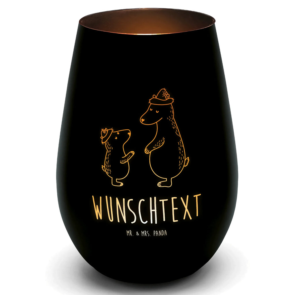 Gold Windlicht Personalisiert Bären mit Hut Goldener Teelichthalter Mit Wunschtext, Luxuriöses Windlicht In Gold Personalisiert, Windlicht Gold Für Weihnachten Mit Spruch, Windlicht Gold Mit Liebevollem Spruch, Windlicht Aus Glas Gold Mit Text, Deko Windlicht Gold Mit Namen, Windlicht Gold Für Innenbereich Mit Wunschtext, Windlicht Goldfarben Mit Personalisierung, Windlicht Gold Geschenk Personalisiert, Gold Windlicht Hochzeit Mit Wunschtext, Personalisiertes Windlicht Gold, Windlicht In Gold Personalisiert, Windlicht Gold Mit Namen, Windlicht Mit Persönlicher Botschaft Gold, Windlicht Mit Widmung Goldfarben, Windlicht Aus Metall Gold Mit Gravur, Tischdeko Windlicht Gold Mit Namen, Kerzenhalter Gold Mit Gravur, Edles Windlicht Goldfarben Mit Text, Windlicht Mit Initialen In Gold, Windlicht Mit Gravur Goldfarben, Windlicht Gold Mit Spruch, Laterne Gold Mit Personalisierung, Windlicht Gold Romantisch Mit Gravur, Windlicht Mit Wunschtext Gold, Familie, Vatertag, Muttertag, Bruder, Schwester, Mama, Papa, Oma, Opa, Daddy, Vorbild, Vater, Lieblingsmensch, Dad, Family, Vater-Sohn, Söhne, Paps, Kinder, Papi, Bären, Sohn, Kind, Bär