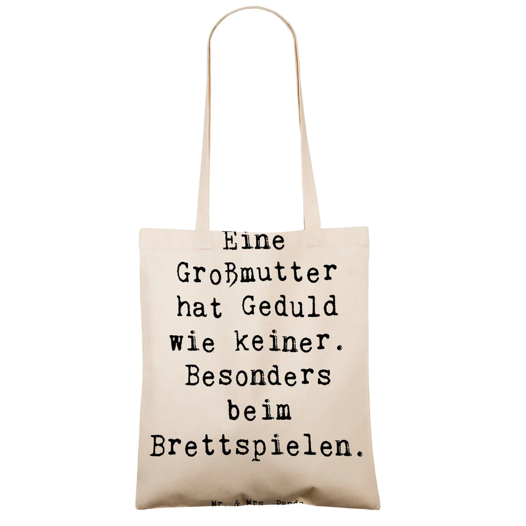 Tote bag Saying Eine Großmutter hat Geduld wie keiner. Besonders beim Brettspielen. Beuteltasche, Beutel, Einkaufstasche, Jutebeutel, Stoffbeutel, Tasche, Shopper, Umhängetasche, Strandtasche, Schultertasche, Stofftasche, Tragetasche, Badetasche, Jutetasche, Einkaufstüte, Laptoptasche, Familie, Vatertag, Muttertag, Bruder, Schwester, Mama, Papa, Oma, Opa