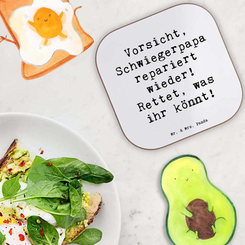 Personalised coaster Vorsicht, Schwiegerpapa repariert wieder! Rettet, was ihr könnt! Namensaufdruck, Bedrucken, Personalisierte Untersetzer, Untersetzer mit Namen, Personalisieren, Personalisiert Getränkeuntersetzer, Peronalisierte Untersetzer Gläser, Personalisierte Glasuntersetzer, PErsonalisierte Bierdeckel, Familie, Vatertag, Muttertag, Bruder, Schwester, Mama, Papa, Oma, Opa