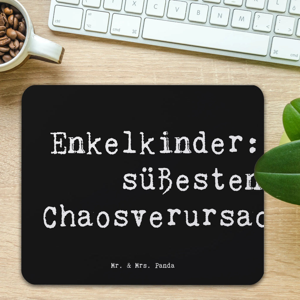 Podkładka pod mysz Przysłowie Enkelkinder: Die süßesten Chaosverursacher! Mousepad, Computer zubehör, Büroausstattung, PC Zubehör, Arbeitszimmer, Mauspad, Einzigartiges Mauspad, Designer Mauspad, Mausunterlage, Mauspad Büro, Familie, Vatertag, Muttertag, Bruder, Schwester, Mama, Papa, Oma, Opa