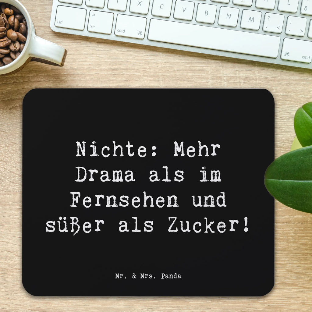 Mouse mat Saying Nichte: Mehr Drama als im Fernsehen und süßer als Zucker! Mousepad, Computer zubehör, Büroausstattung, PC Zubehör, Arbeitszimmer, Mauspad, Einzigartiges Mauspad, Designer Mauspad, Mausunterlage, Mauspad Büro, Familie, Vatertag, Muttertag, Bruder, Schwester, Mama, Papa, Oma, Opa