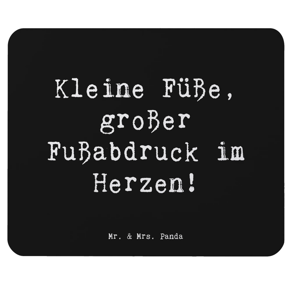 Mouse mat Saying Kleine Füße, großer Fußabdruck im Herzen! Mousepad, Computer zubehör, Büroausstattung, PC Zubehör, Arbeitszimmer, Mauspad, Einzigartiges Mauspad, Designer Mauspad, Mausunterlage, Mauspad Büro, Familie, Vatertag, Muttertag, Bruder, Schwester, Mama, Papa, Oma, Opa